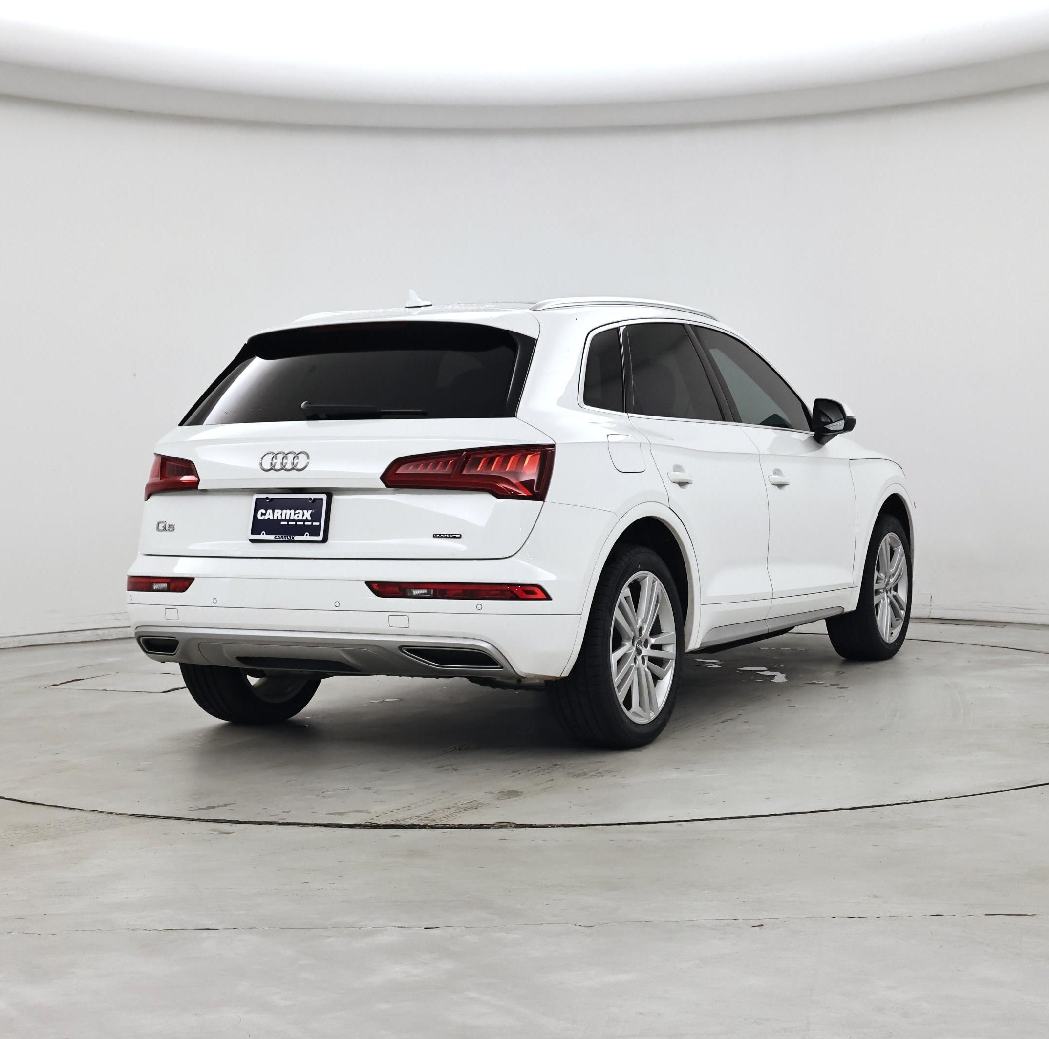 Thumbnail: 2019 Audi Q5 - 8