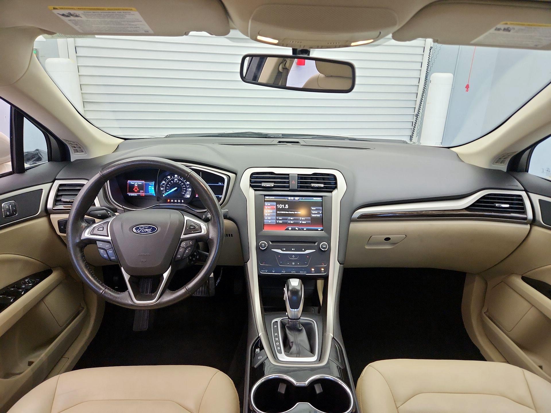 Thumbnail: 2015 Ford Fusion - 9