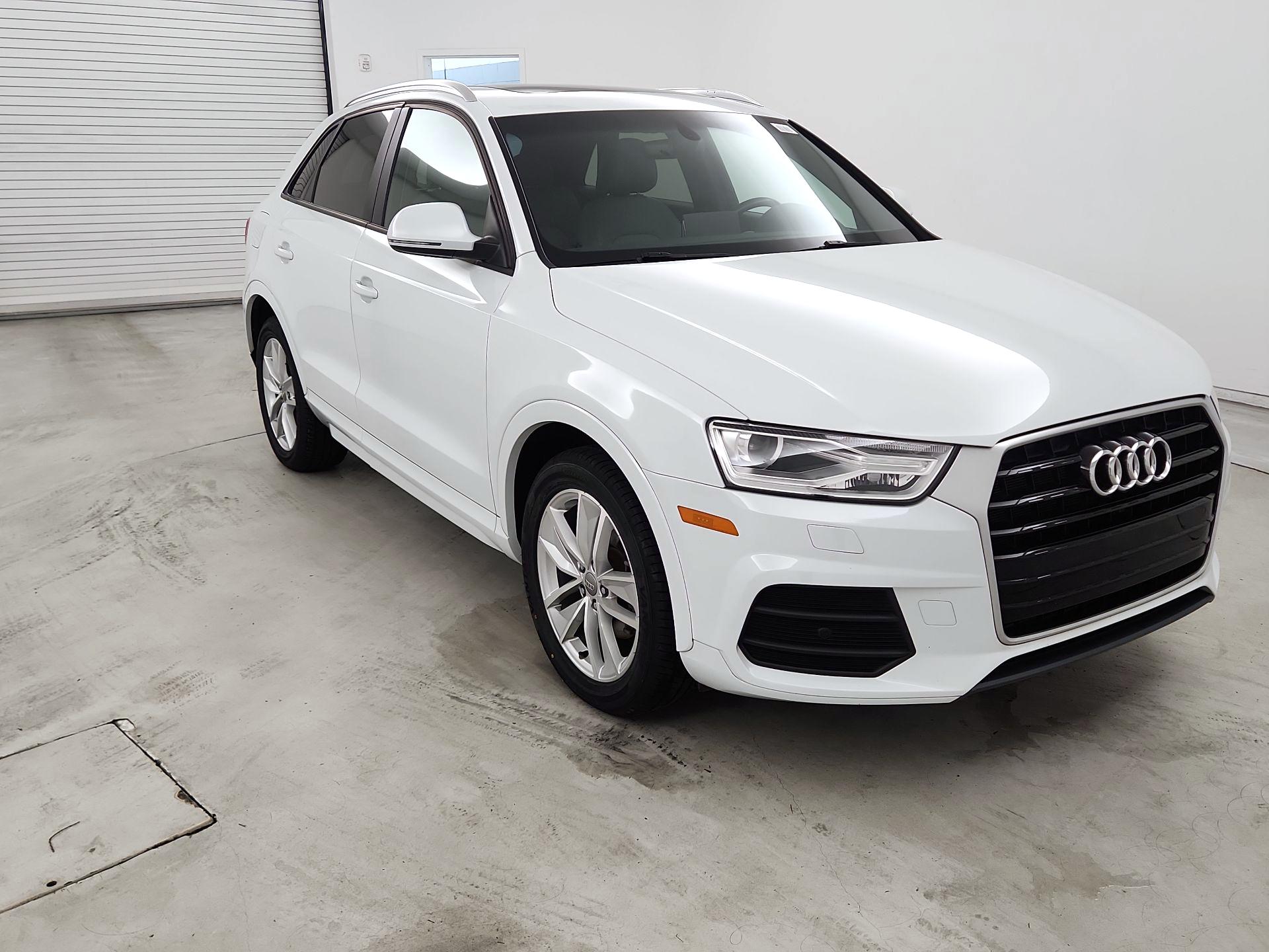 Thumbnail: 2017 Audi Q3 - 1