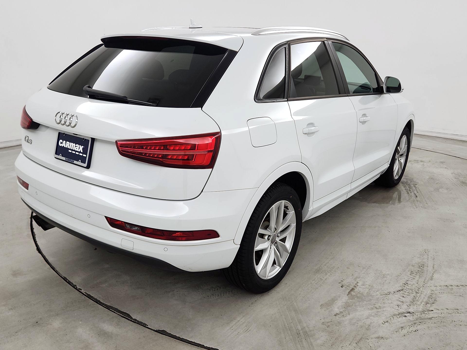 Thumbnail: 2017 Audi Q3 - 5
