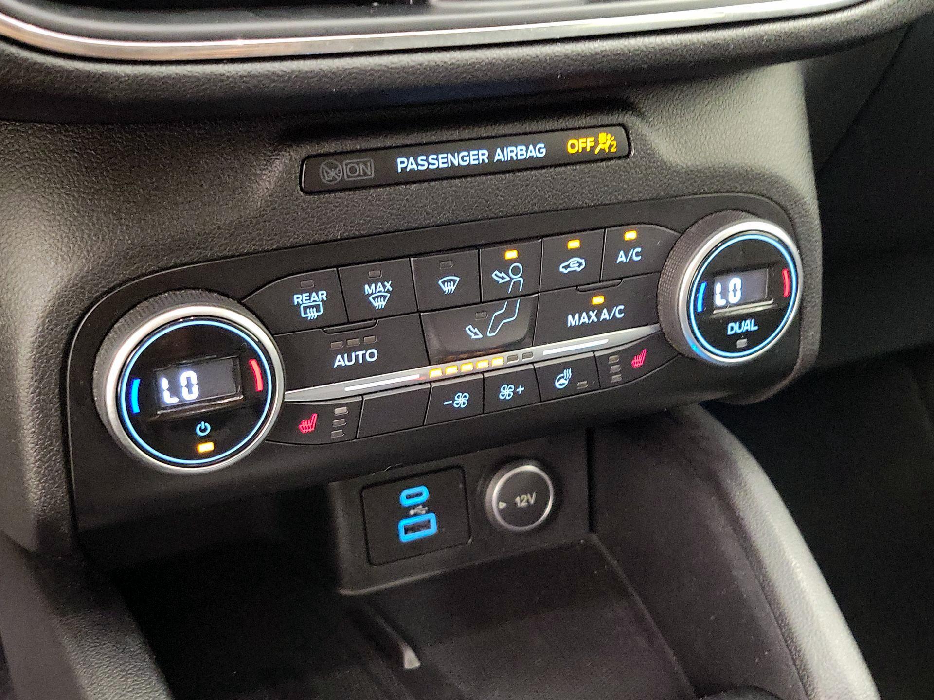 Thumbnail: 2020 Ford Escape - 17