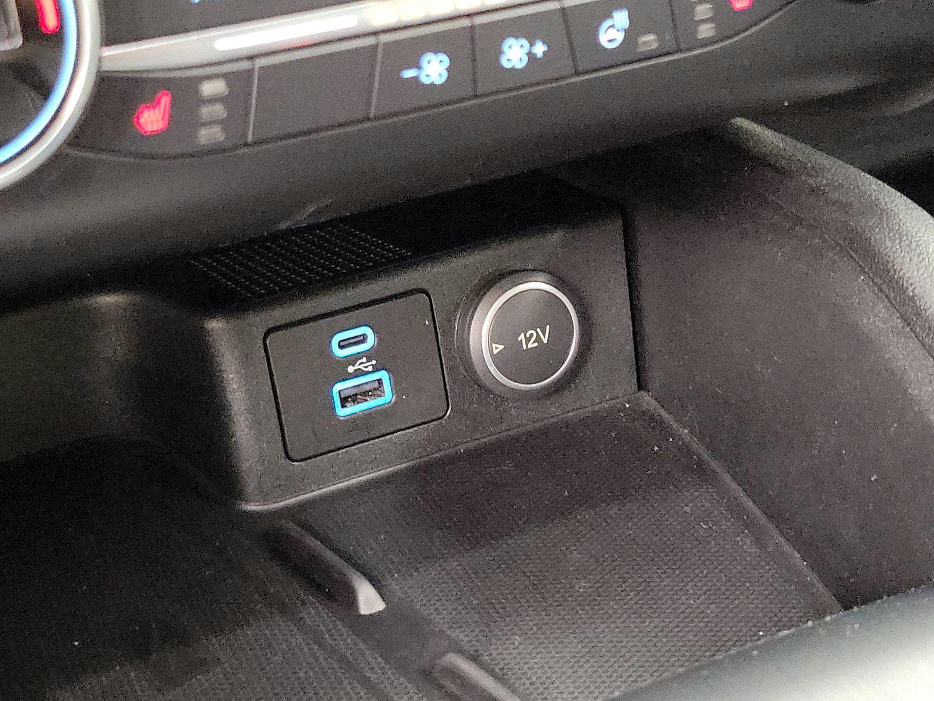 Thumbnail: 2020 Ford Escape - 19