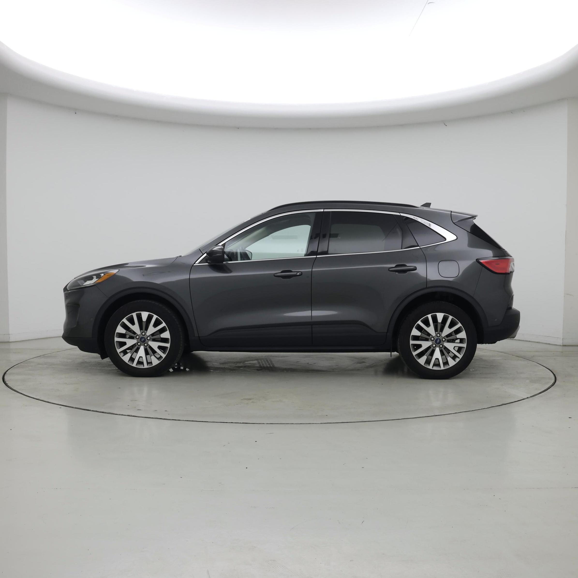 Thumbnail: 2020 Ford Escape - 3
