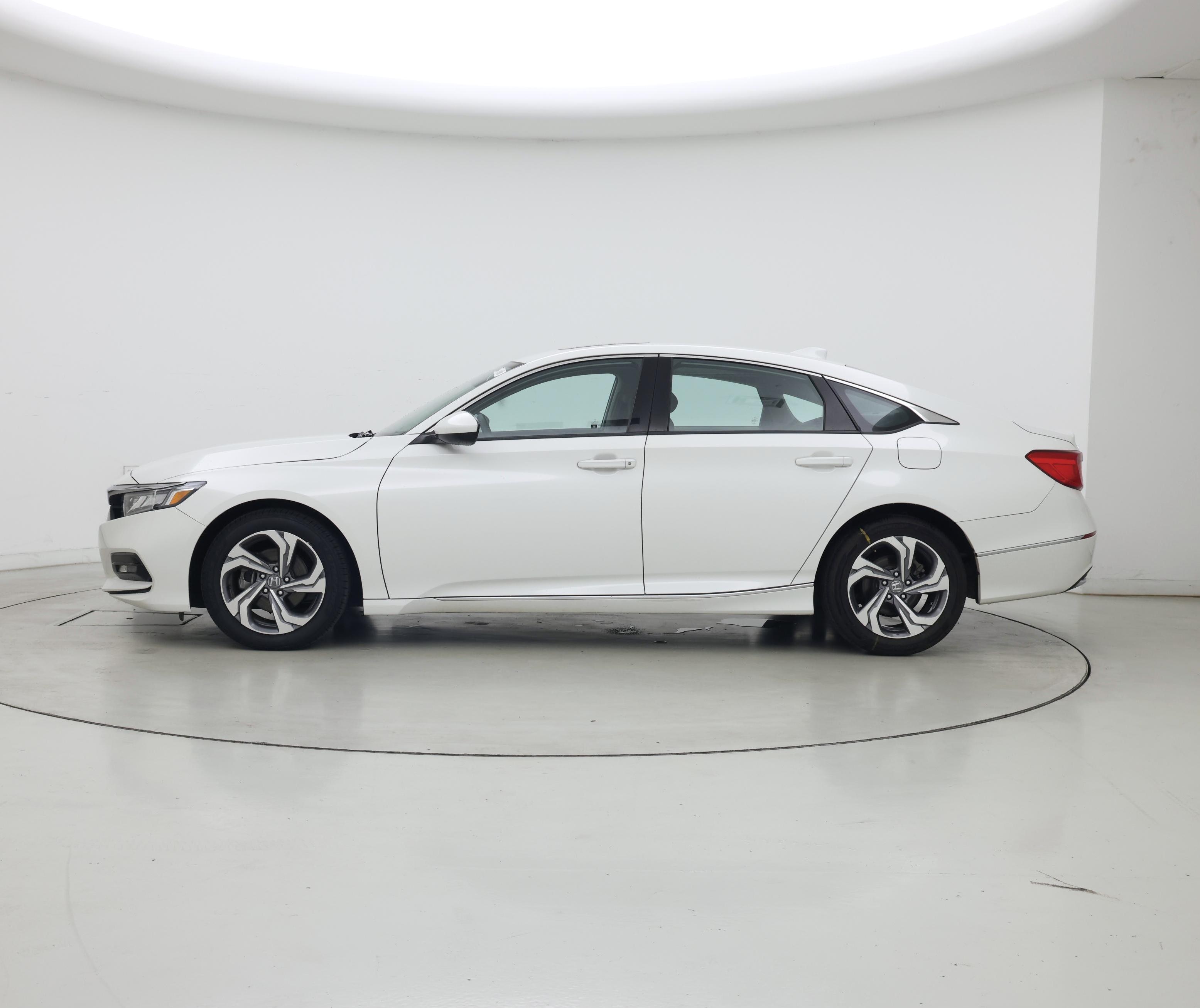 Thumbnail: 2018 Honda Accord - 3