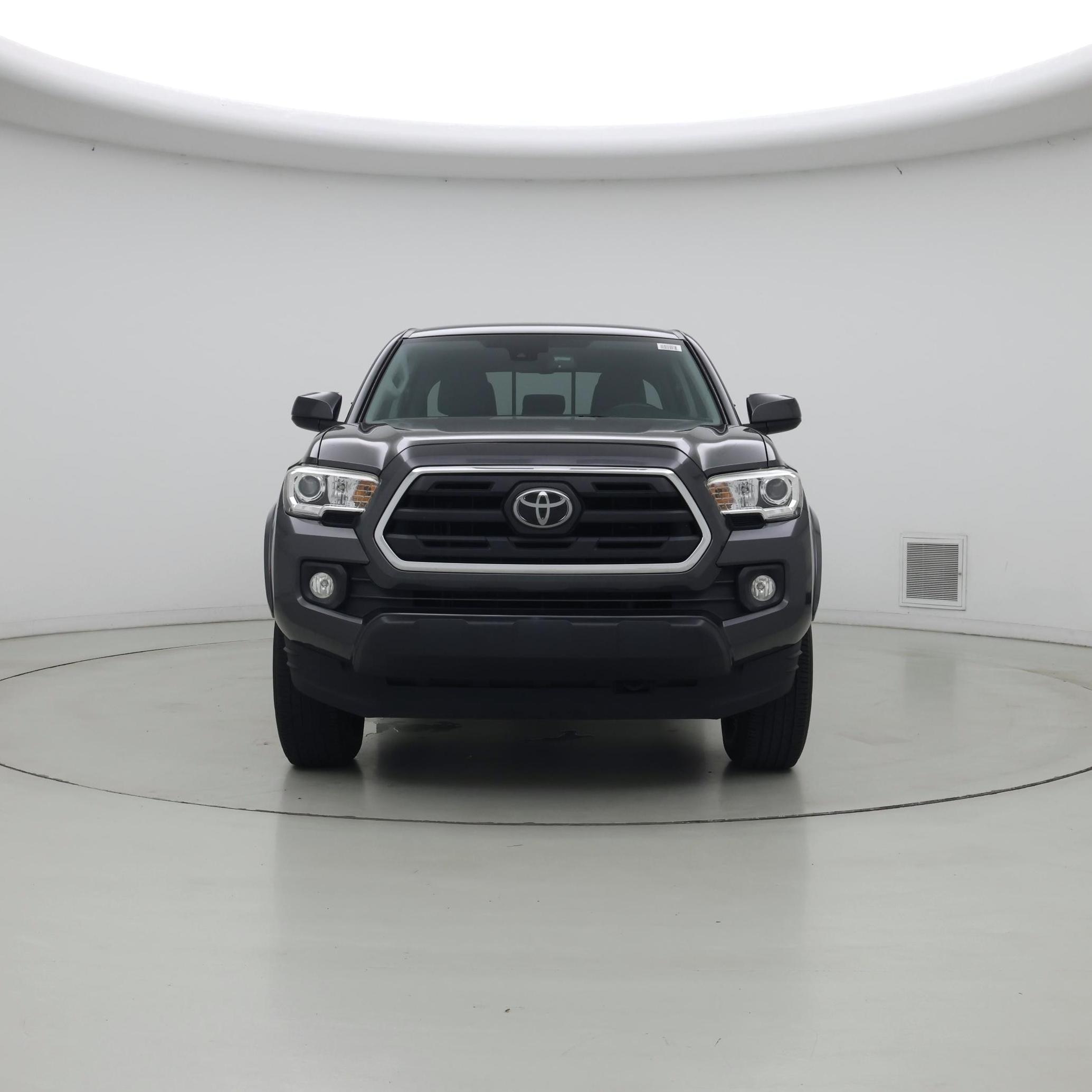 Thumbnail: 2018 Toyota Tacoma - 5