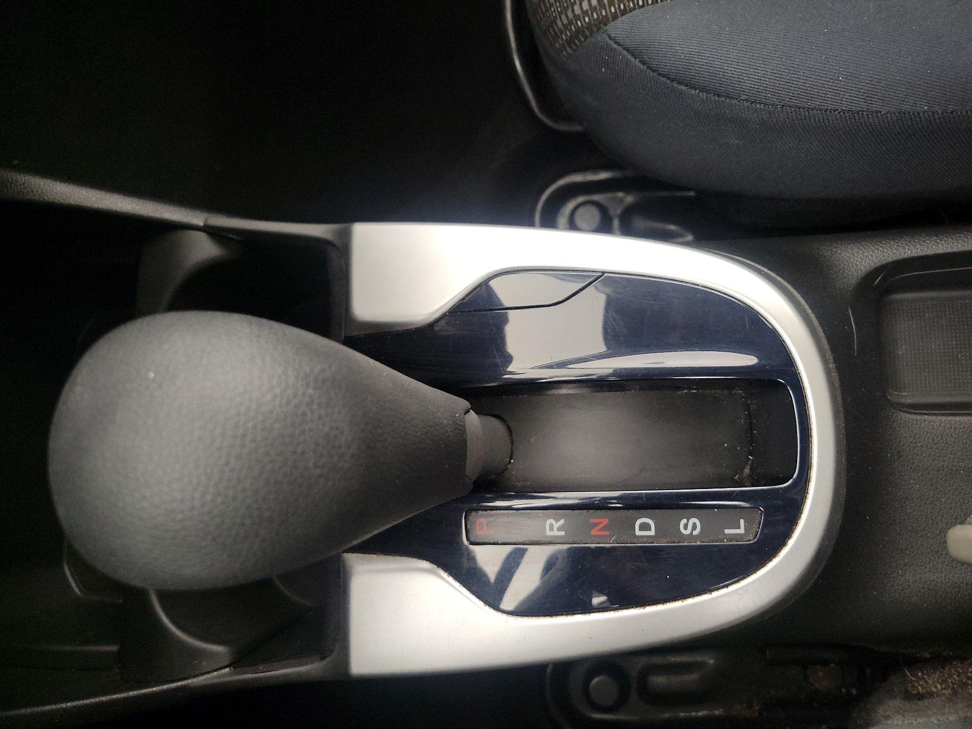 Thumbnail: 2016 Honda Fit - 17