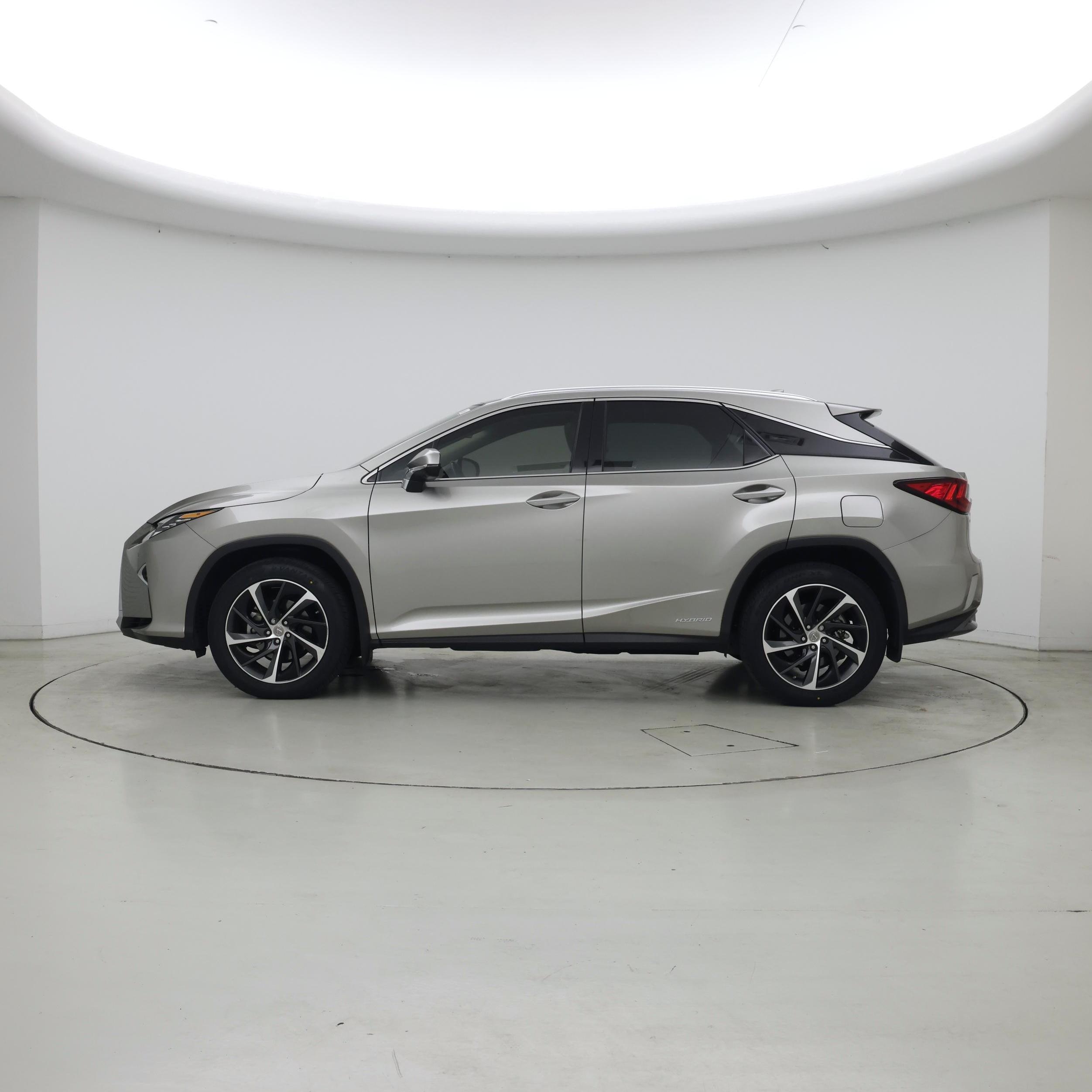 Thumbnail: 2017 Lexus RX - 3