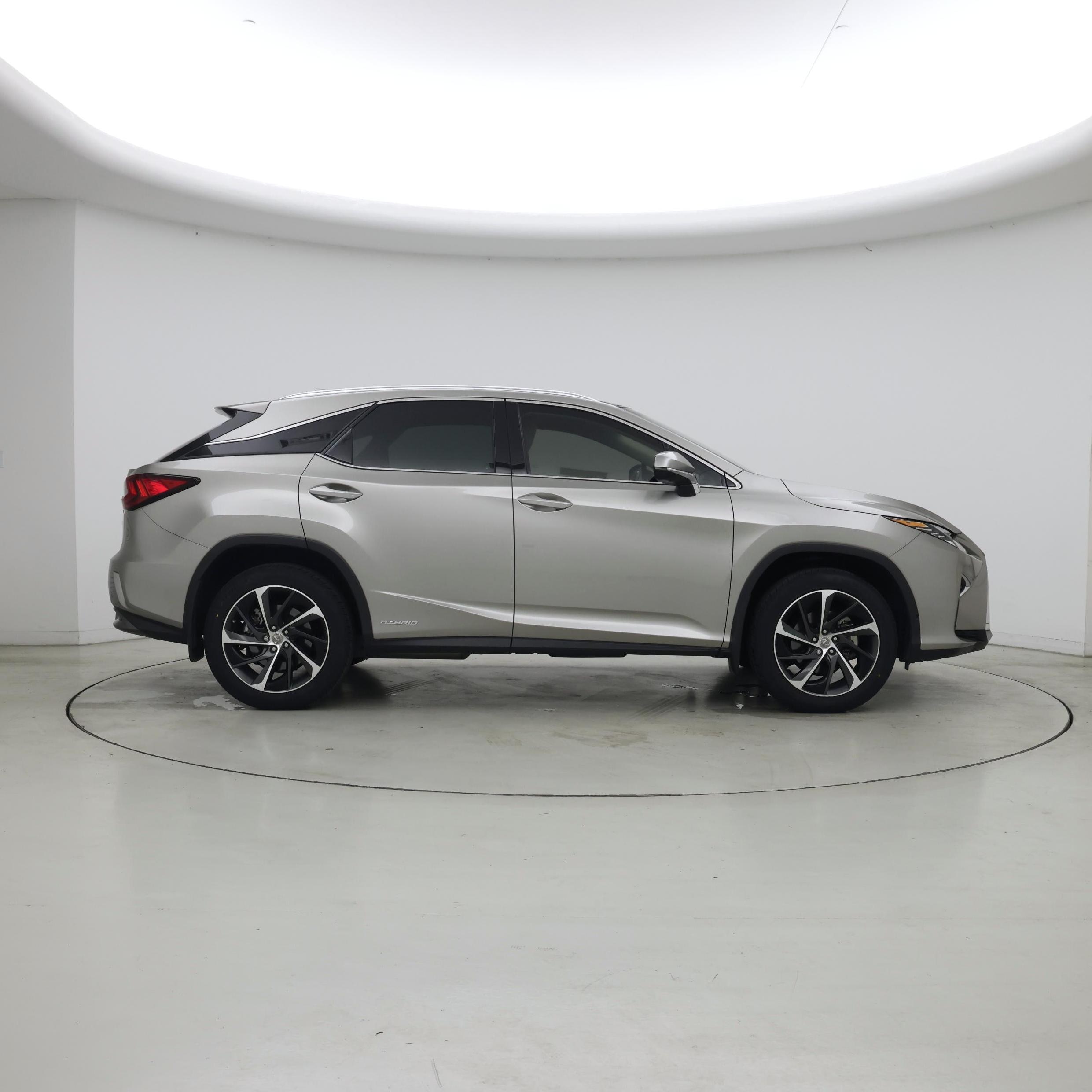 Thumbnail: 2017 Lexus RX - 7