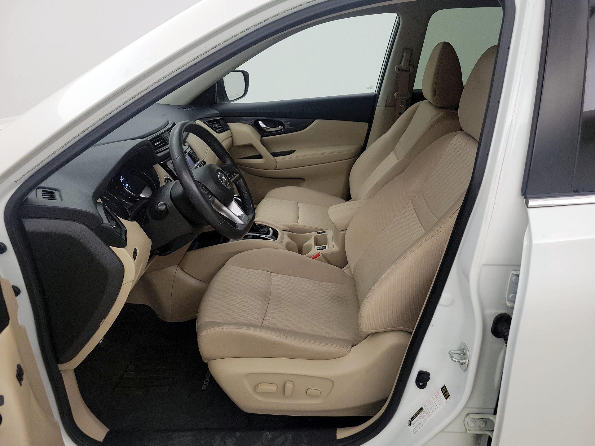 Thumbnail: 2018 Nissan Rogue - 11