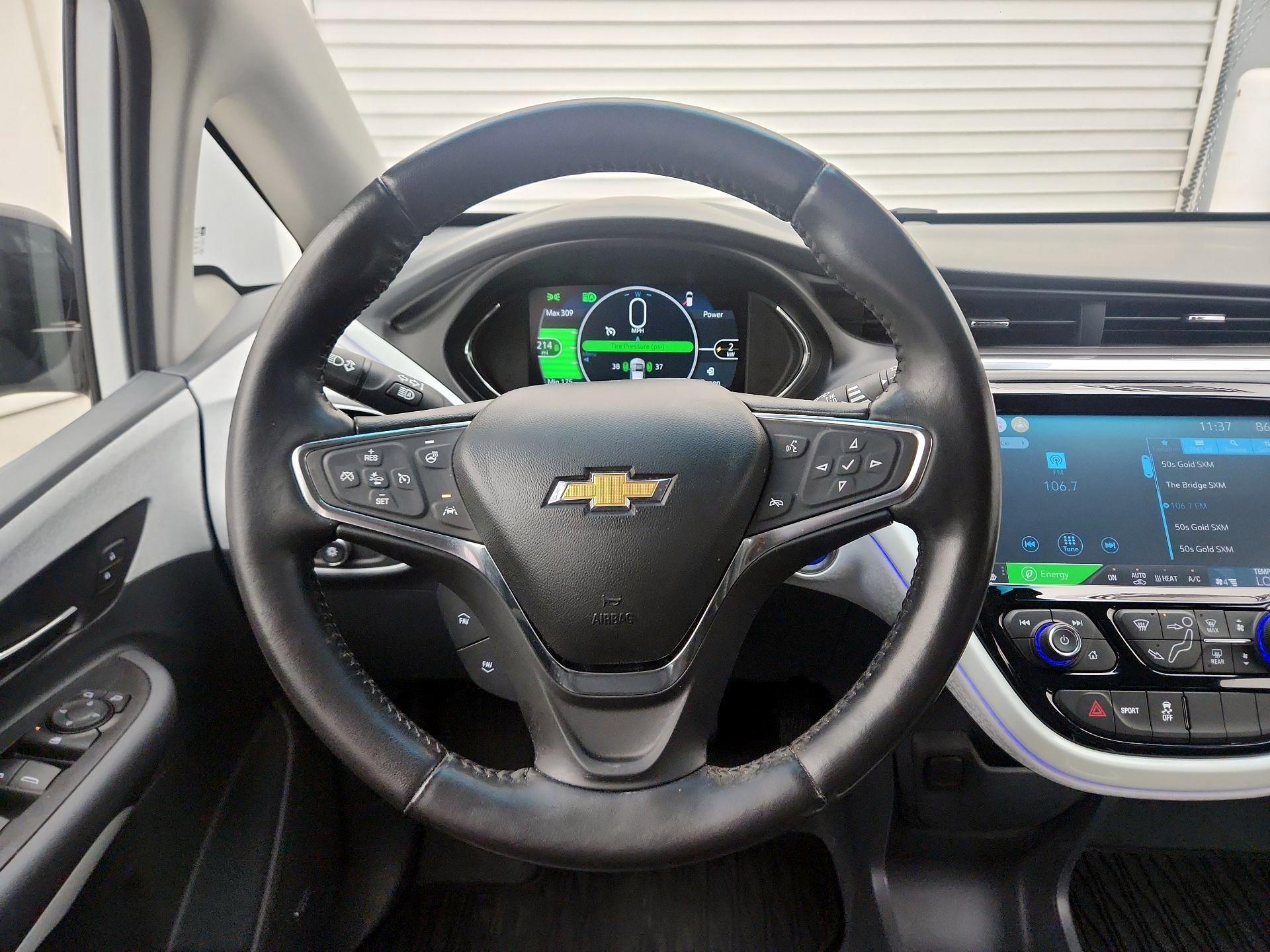 Thumbnail: 2021 Chevrolet Bolt EV - 10