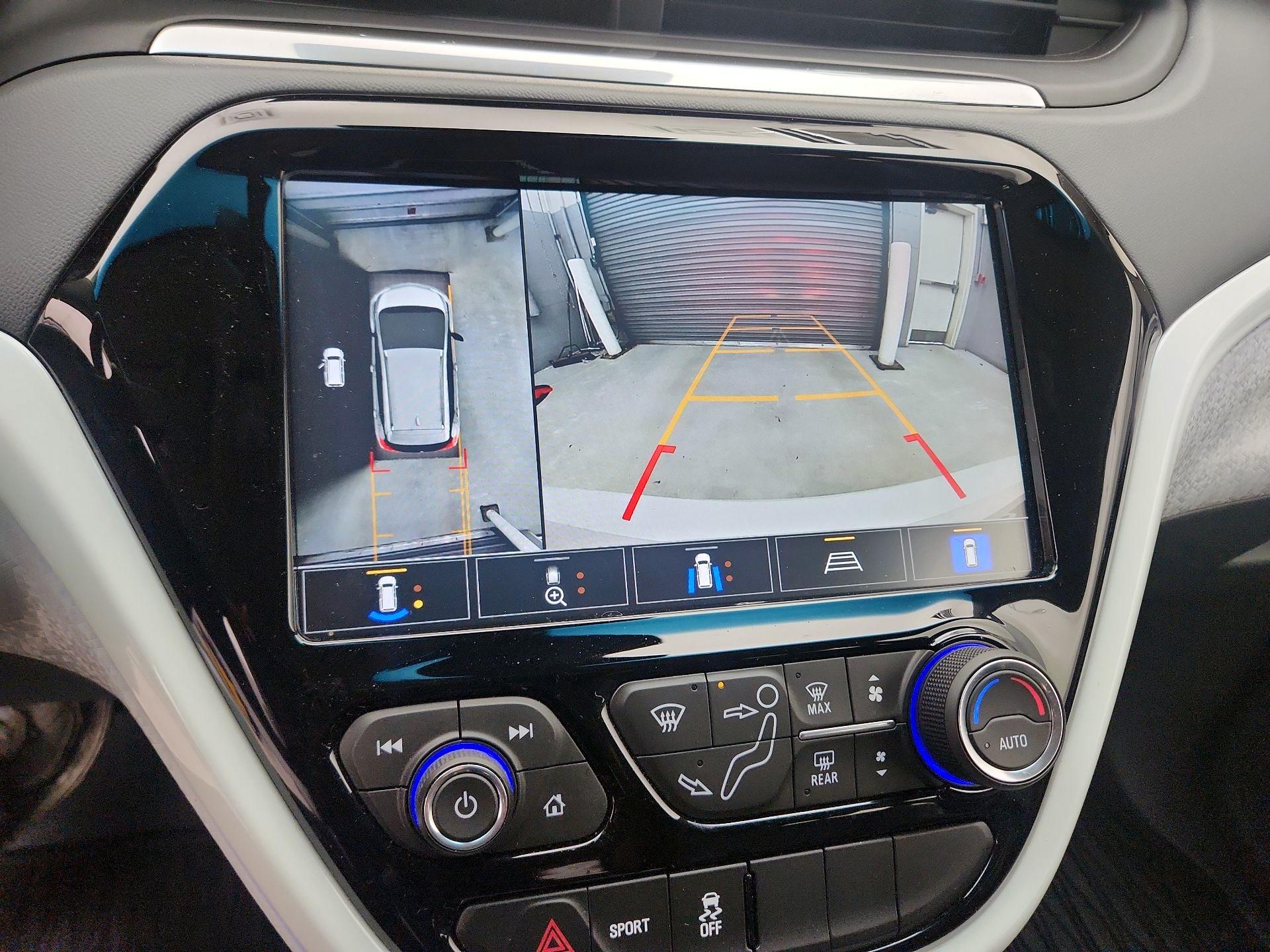 Thumbnail: 2021 Chevrolet Bolt EV - 14