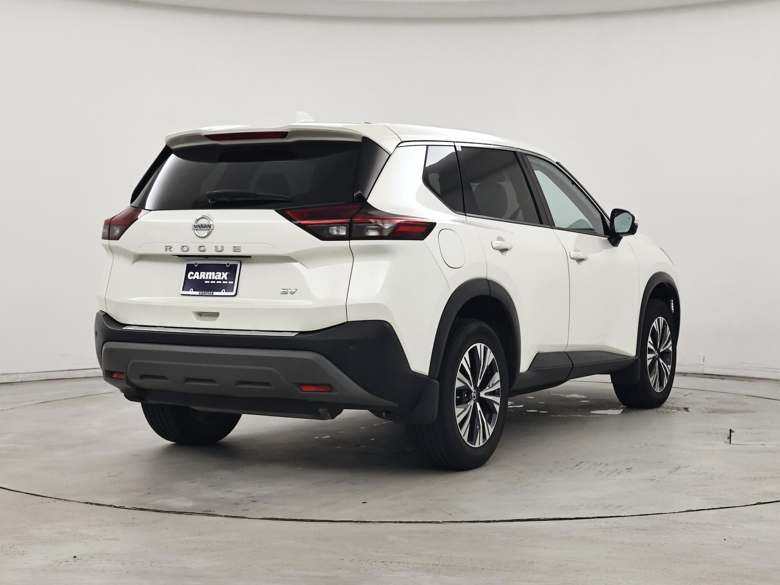 2021 Nissan Rogue SV - Photo 9