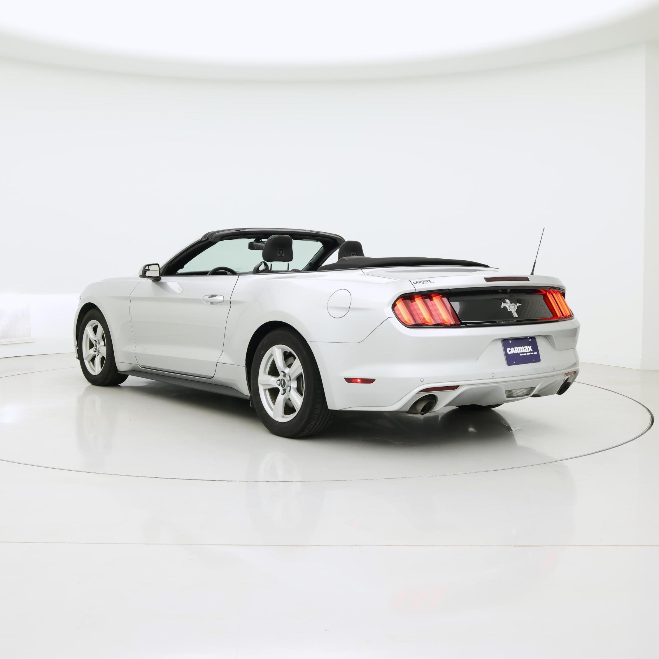 Thumbnail: 2017 Ford Mustang - 2