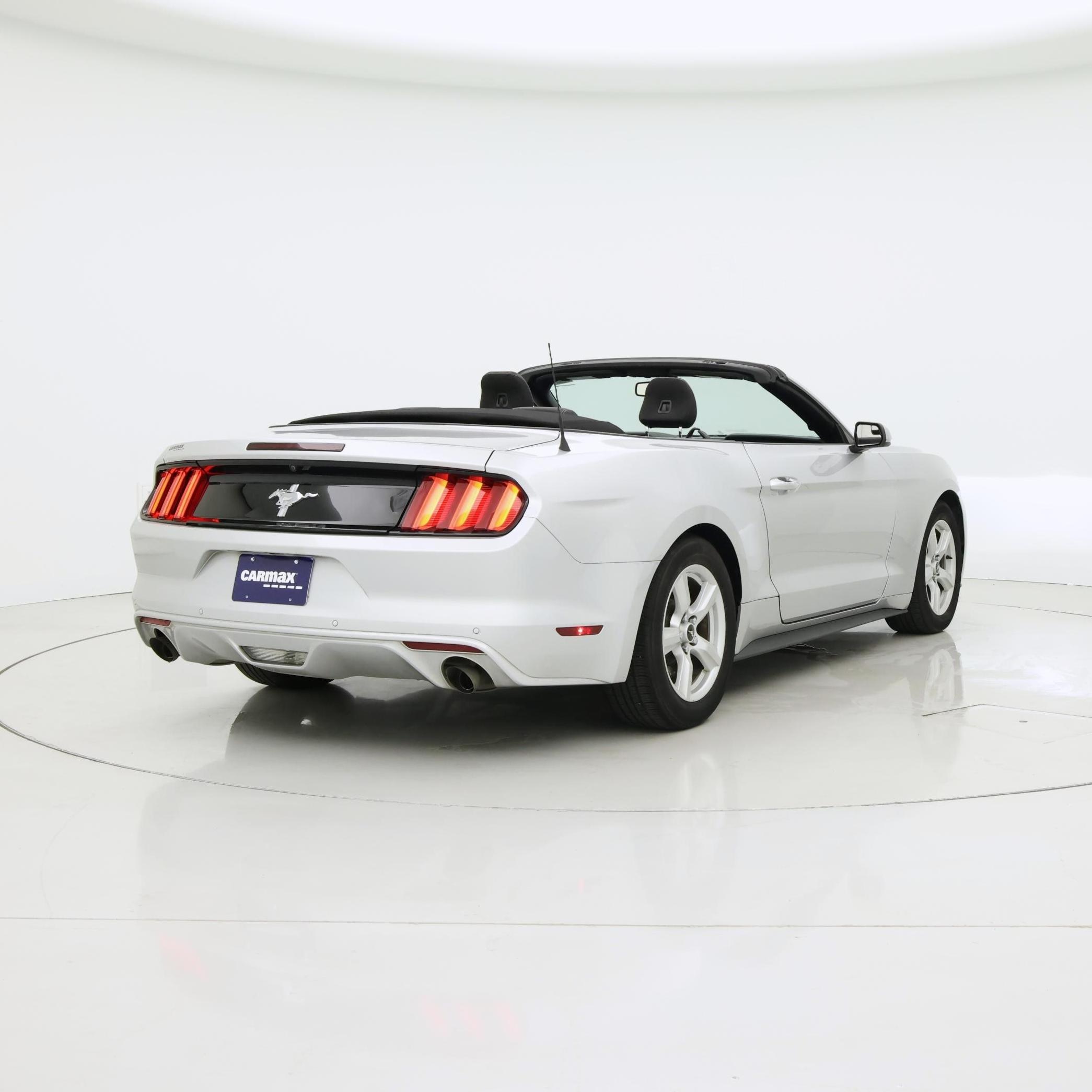 Thumbnail: 2017 Ford Mustang - 8