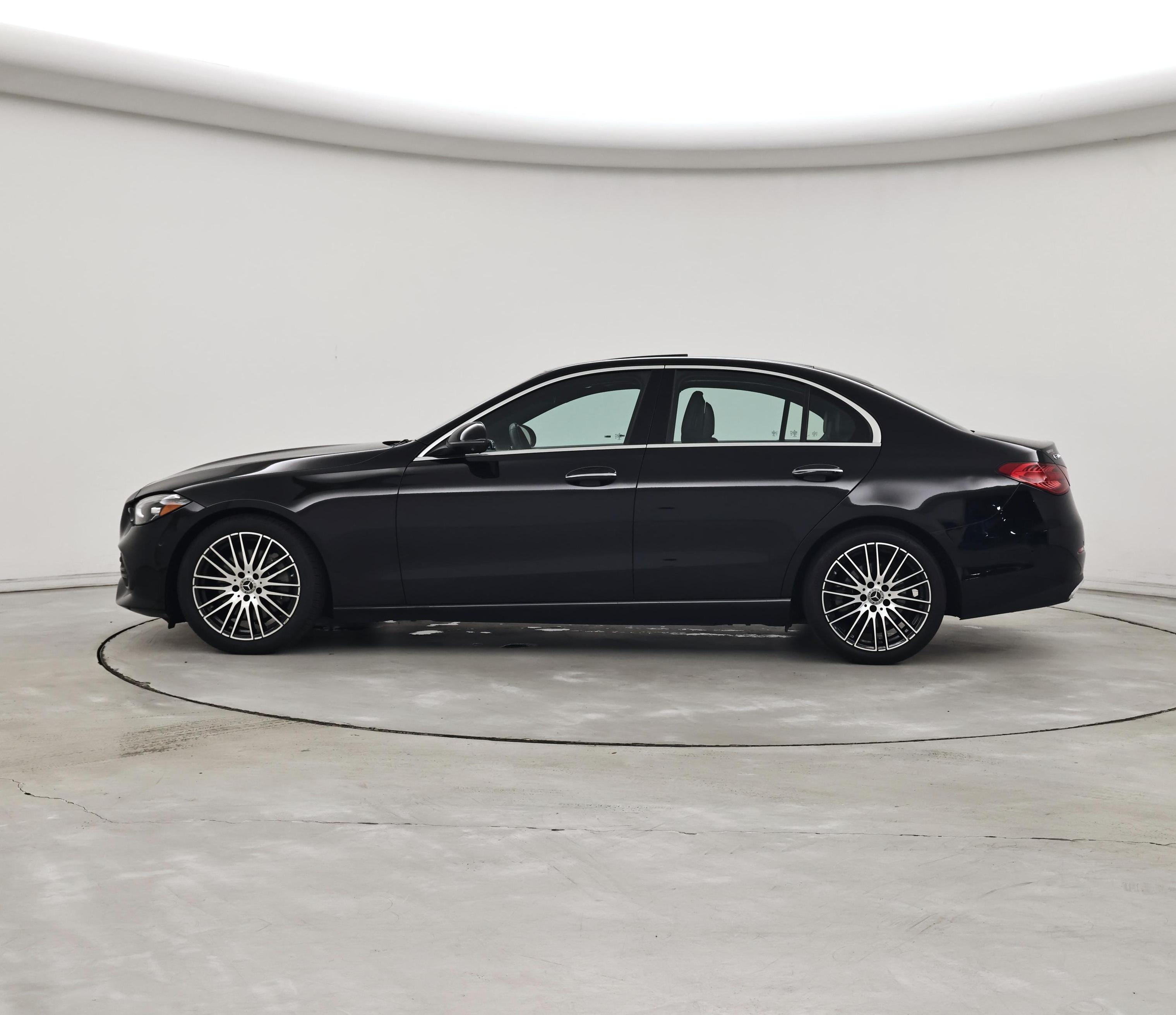 Thumbnail: 2022 Mercedes-Benz C-Class - 3