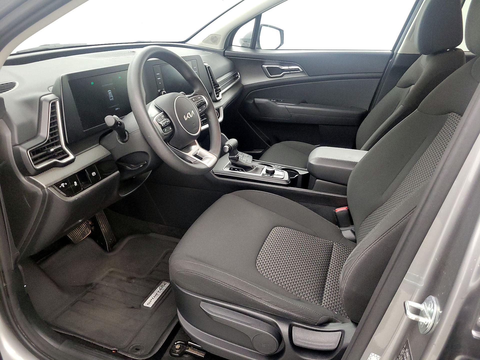 Thumbnail: 2024 Kia Sportage - 11