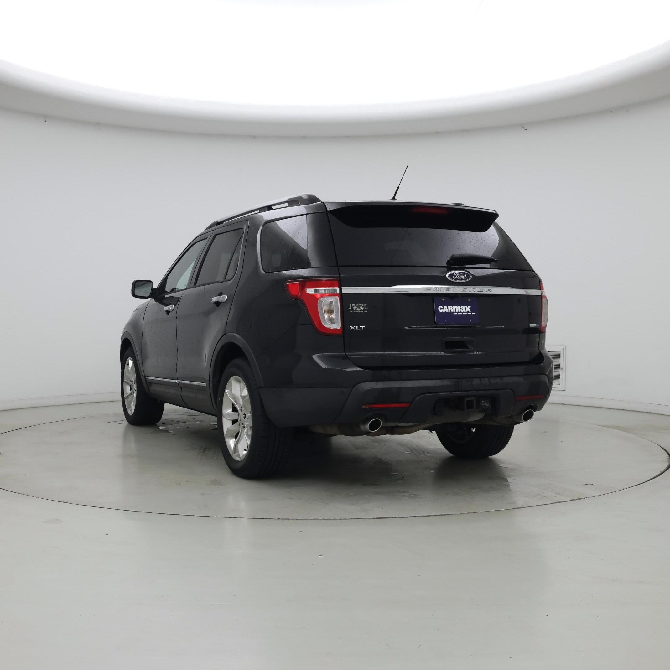 Thumbnail: 2014 Ford Explorer - 2