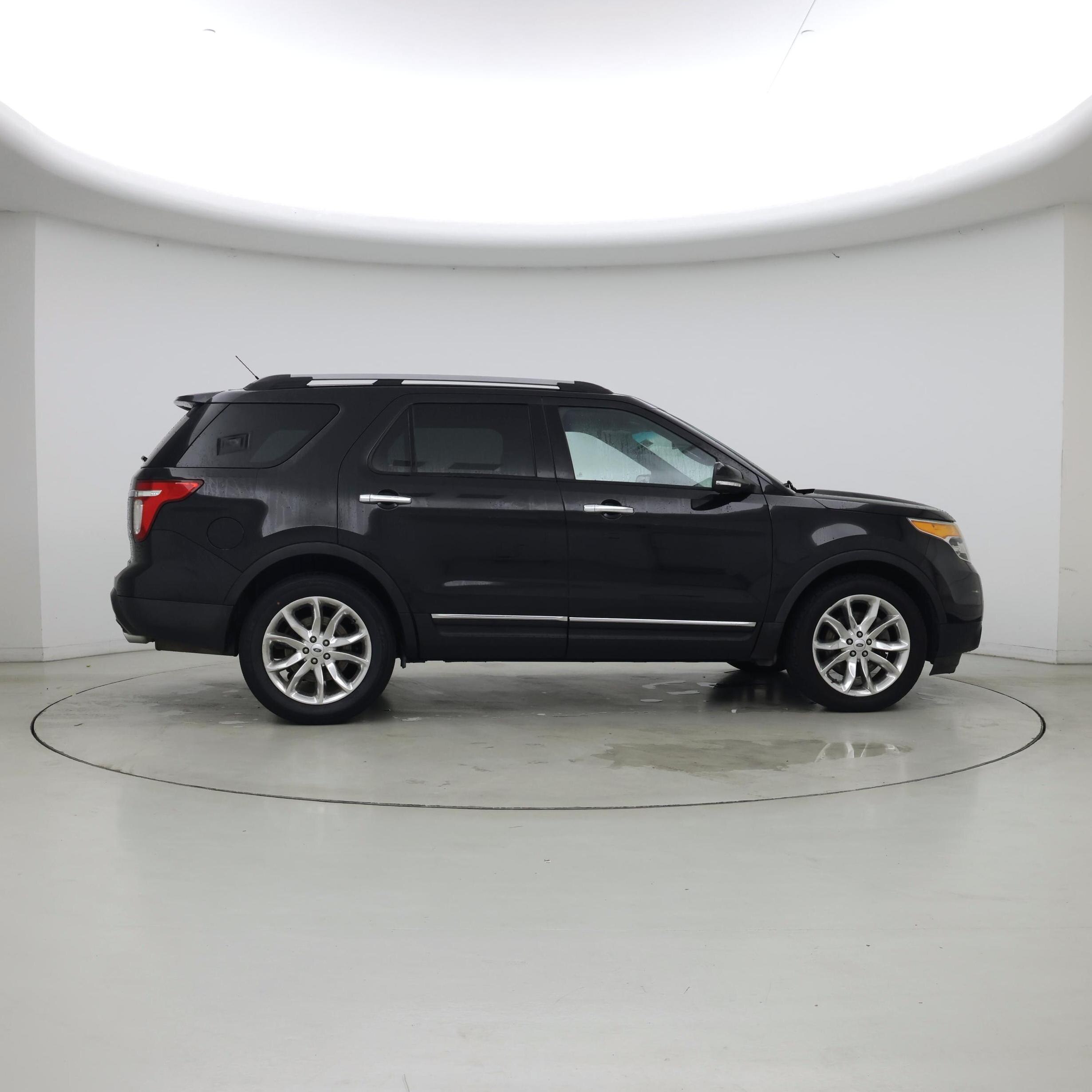 Thumbnail: 2014 Ford Explorer - 7