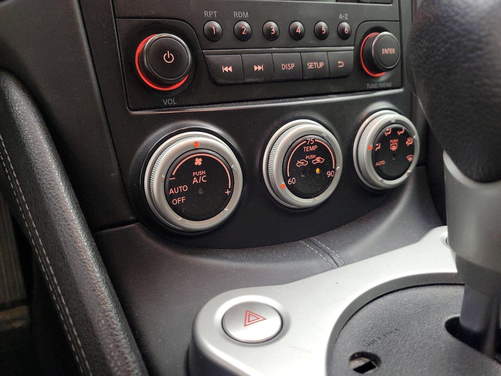 2016 Nissan 370Z Coupe Base - Photo 17