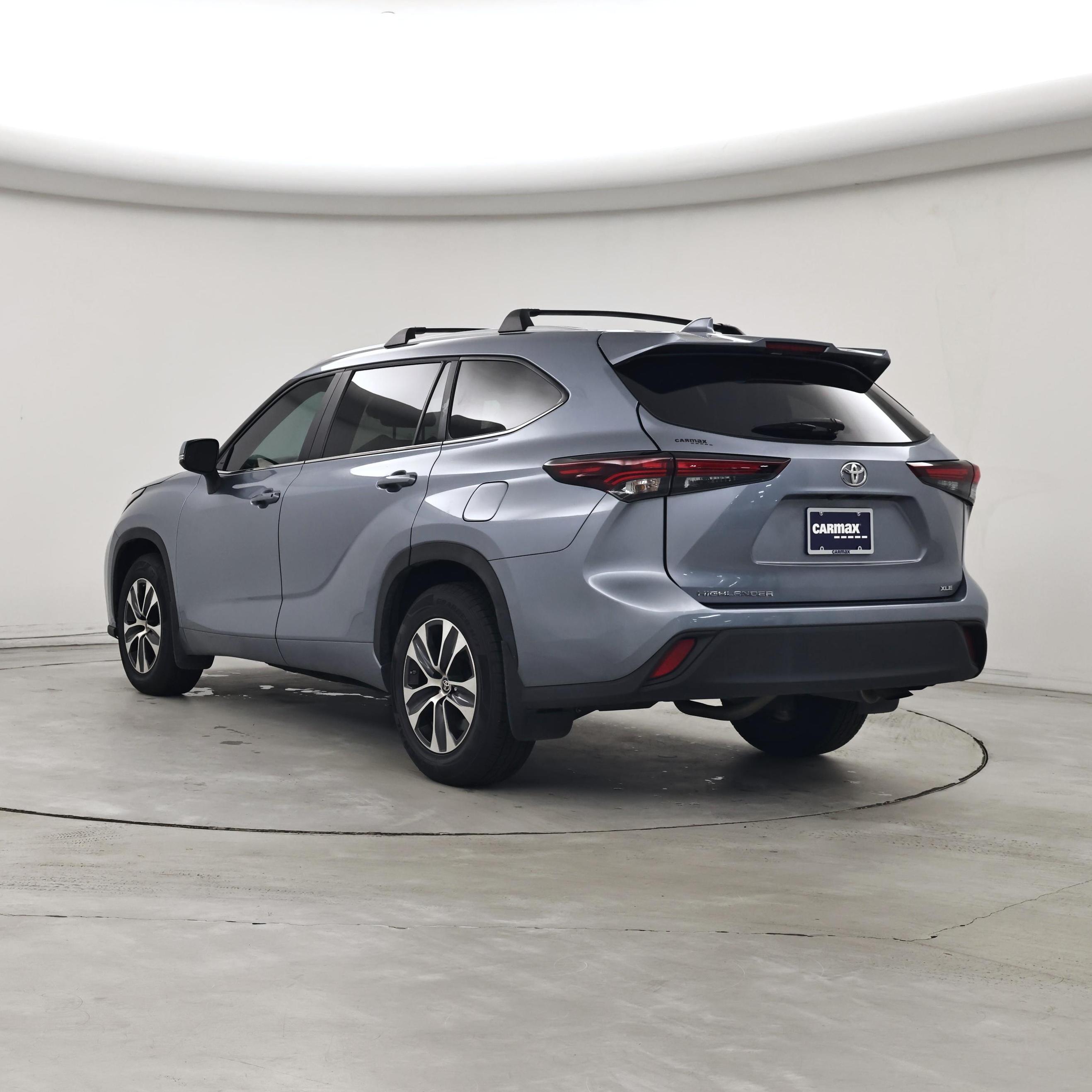 Thumbnail: 2024 Toyota Highlander - 2