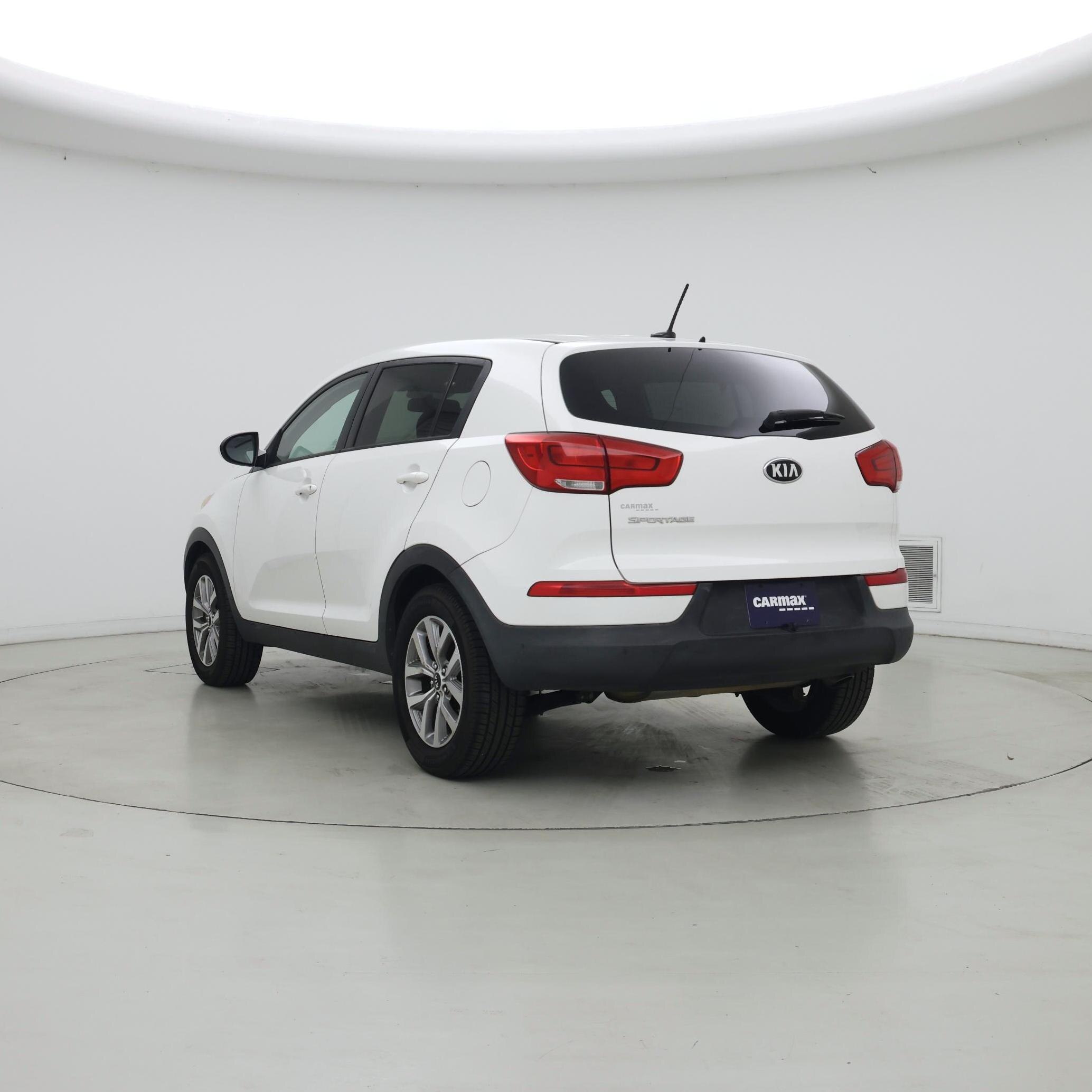 Thumbnail: 2016 Kia Sportage - 2