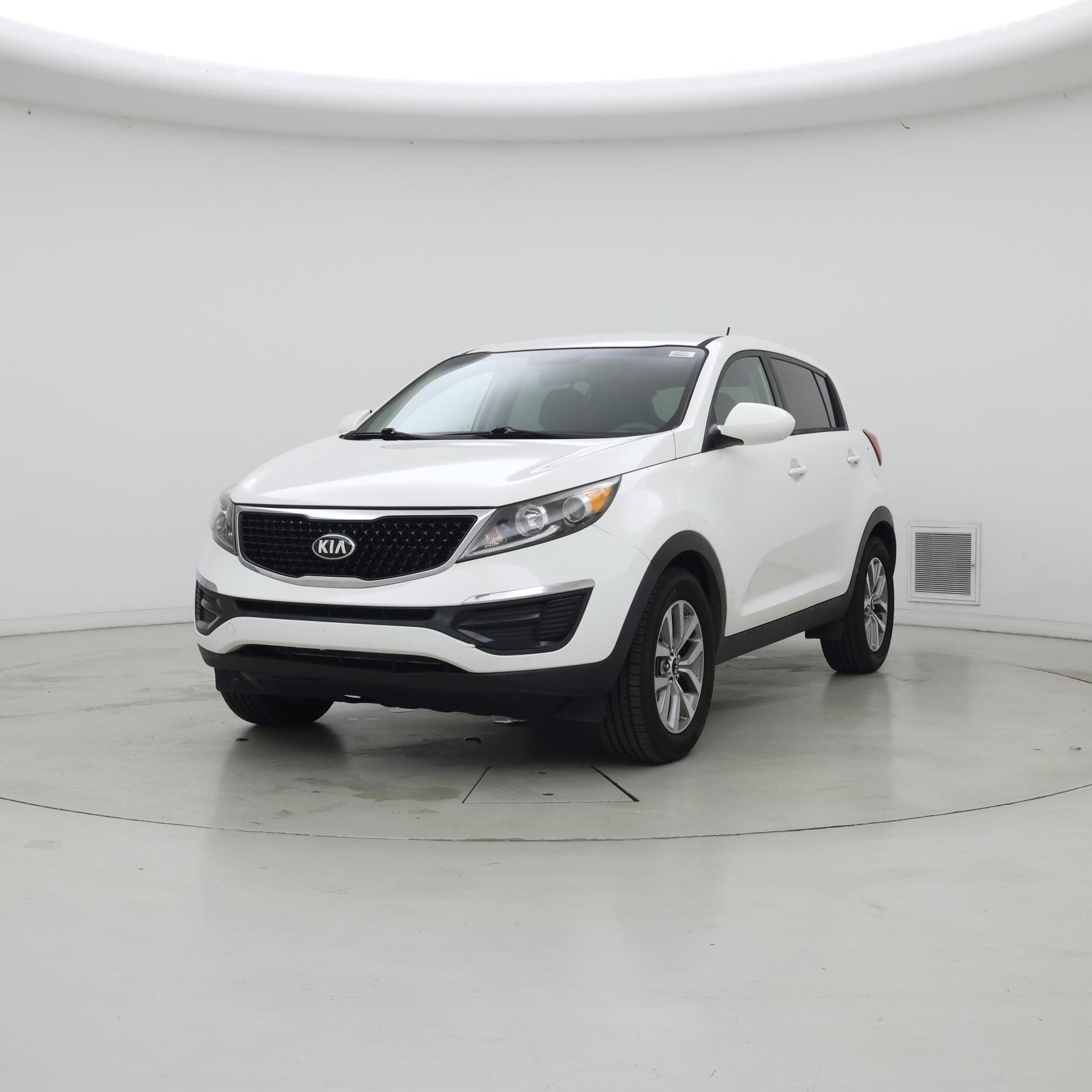 Thumbnail: 2016 Kia Sportage - 4