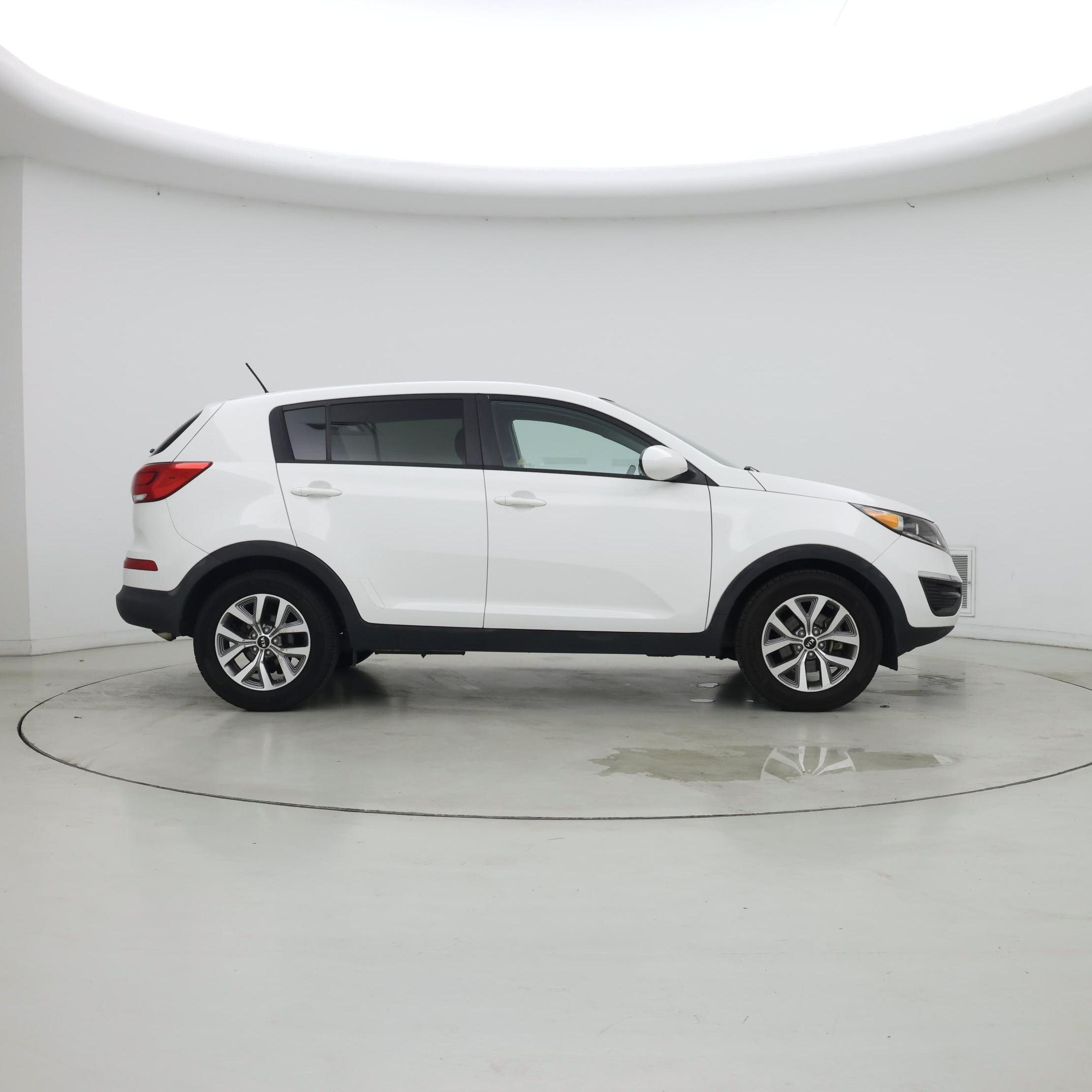 Thumbnail: 2016 Kia Sportage - 7