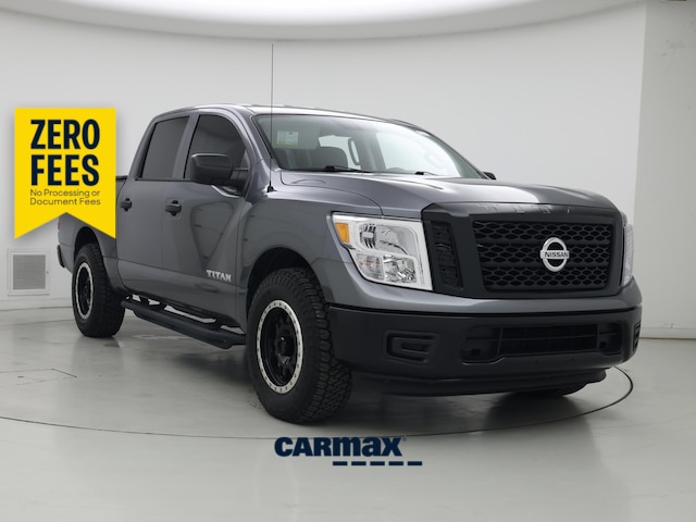 Gray 2018 Nissan Titan Pickup Truck Four-Wheel Drive Automatic
