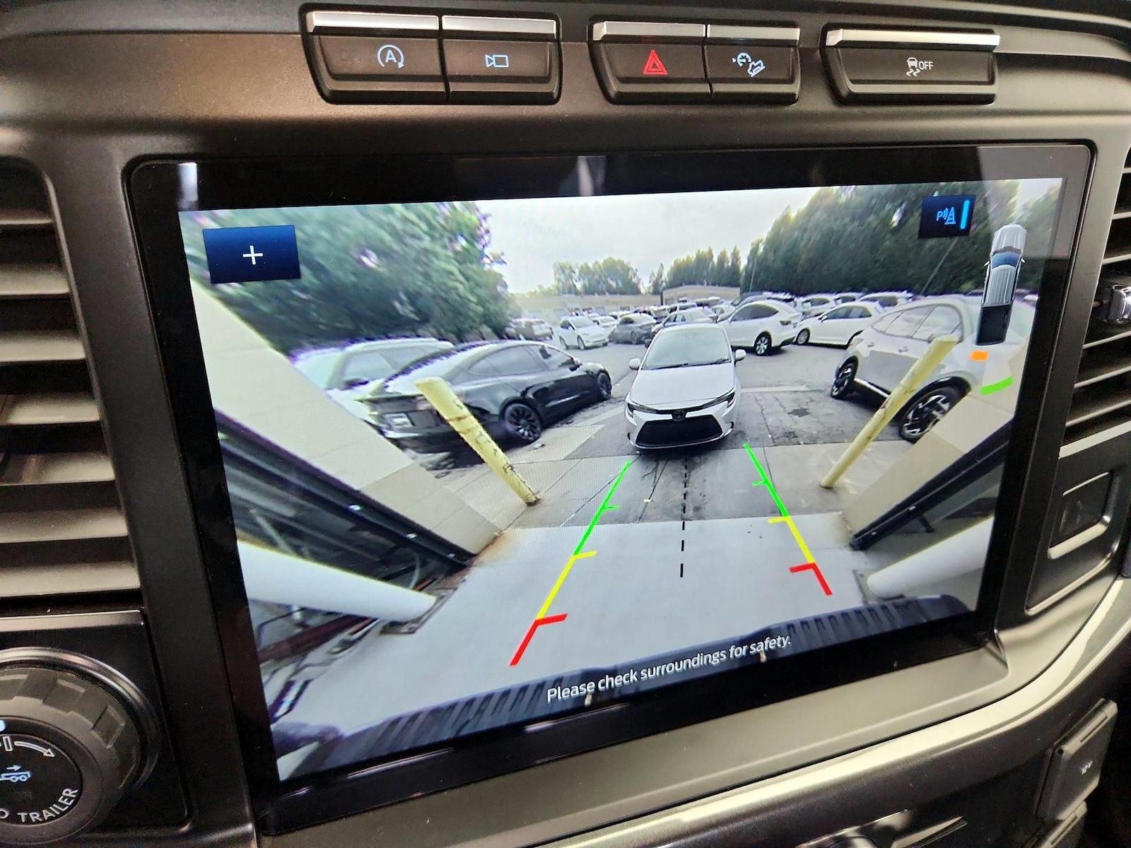 2023 Ford F-150 XLT - Photo 16