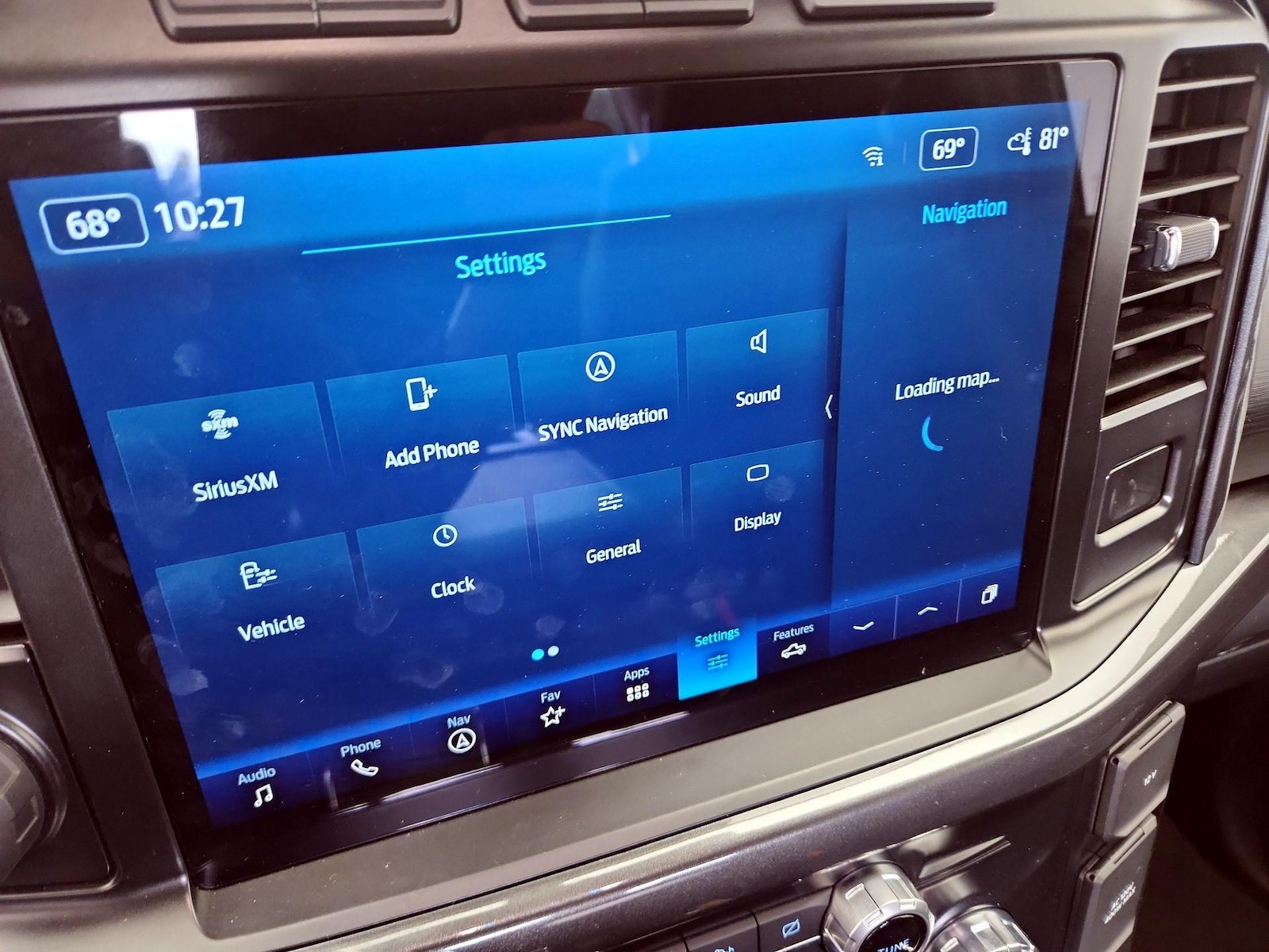 2023 Ford F-150 XLT - Photo 17