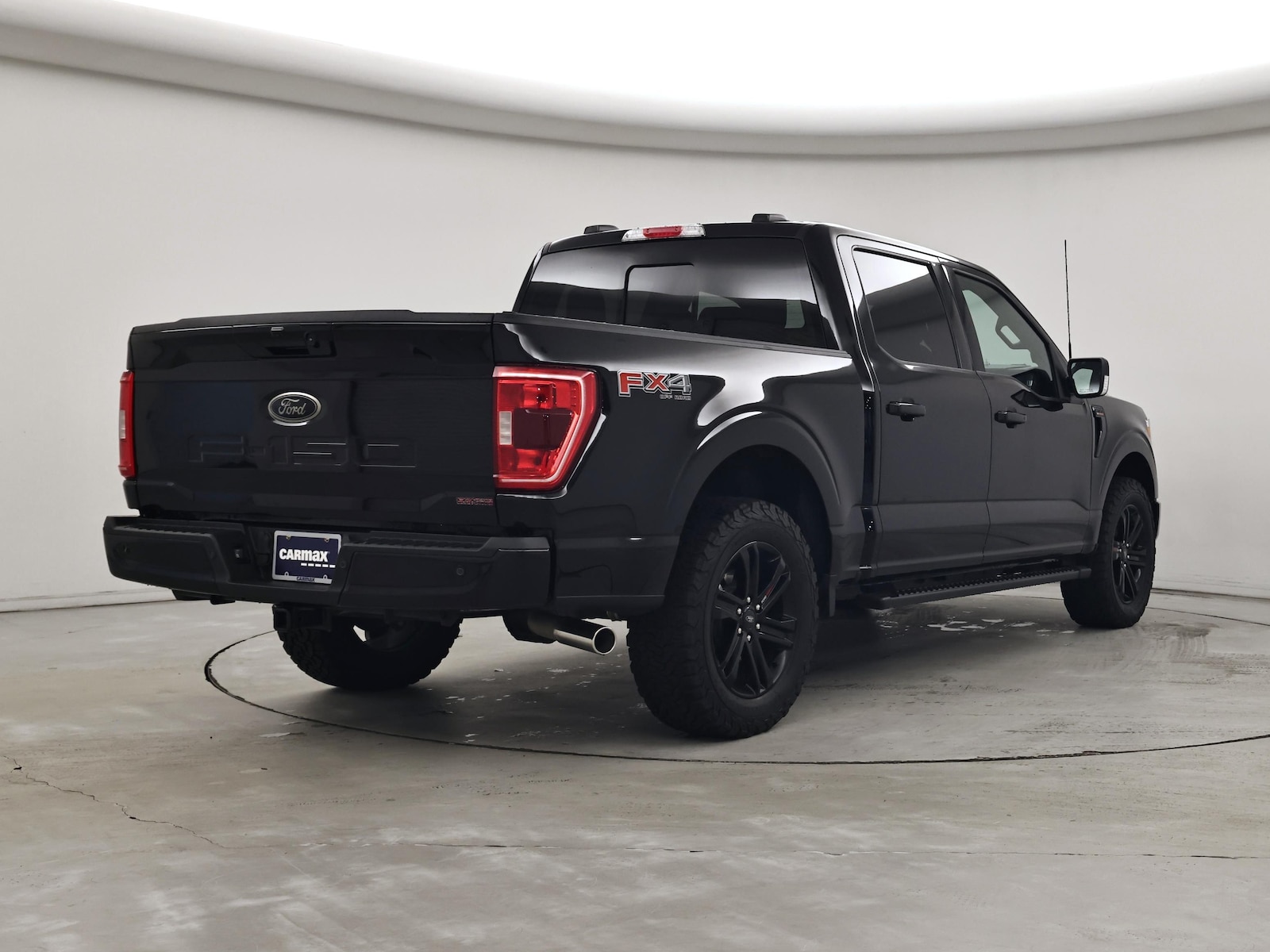 2023 Ford F-150 XLT - Photo 9