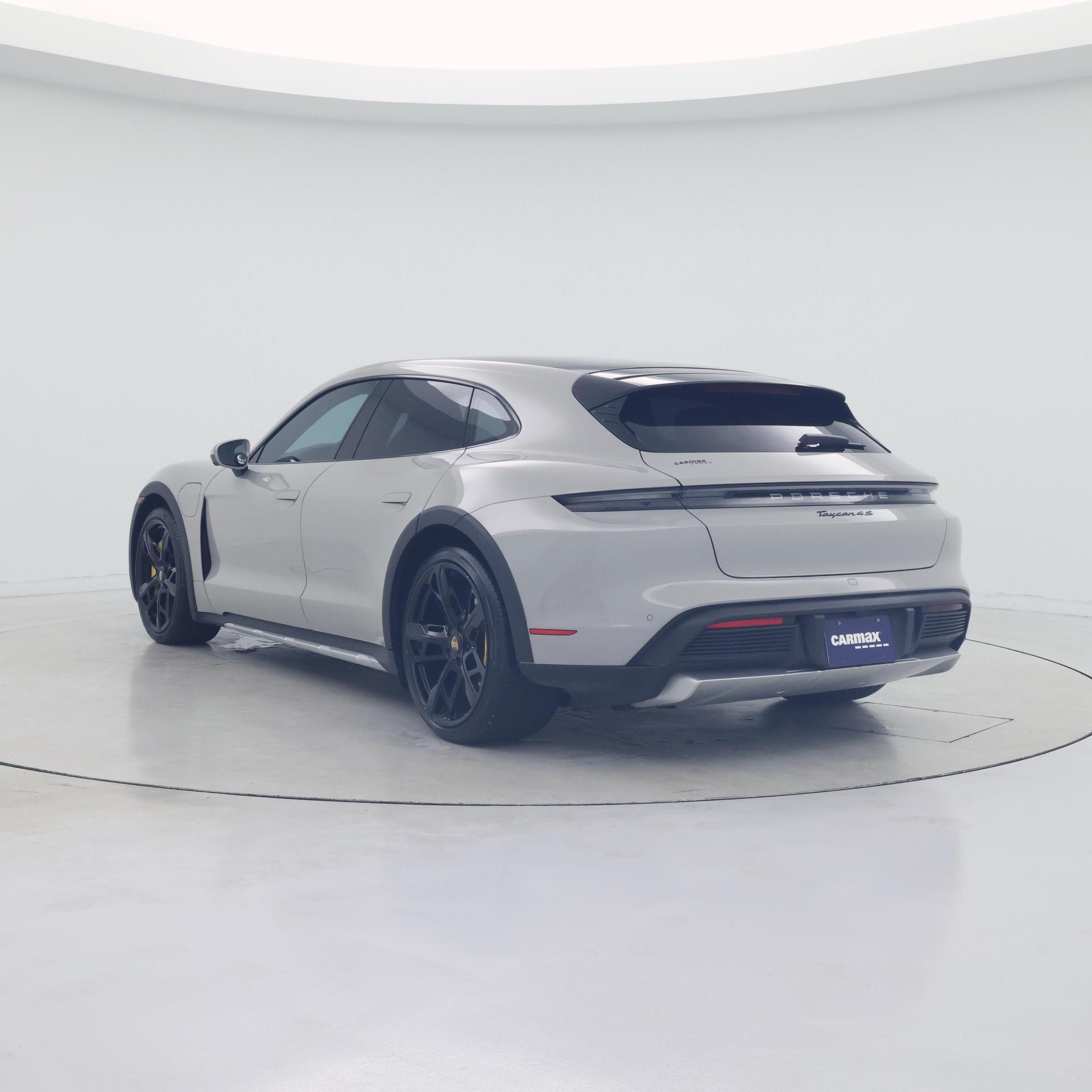Thumbnail: 2022 Porsche Taycan - 2