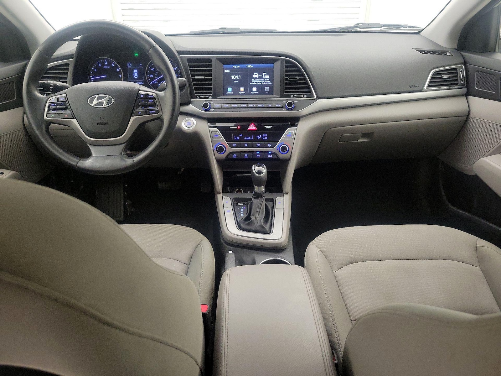 Apple CarPlay® & Android Auto™