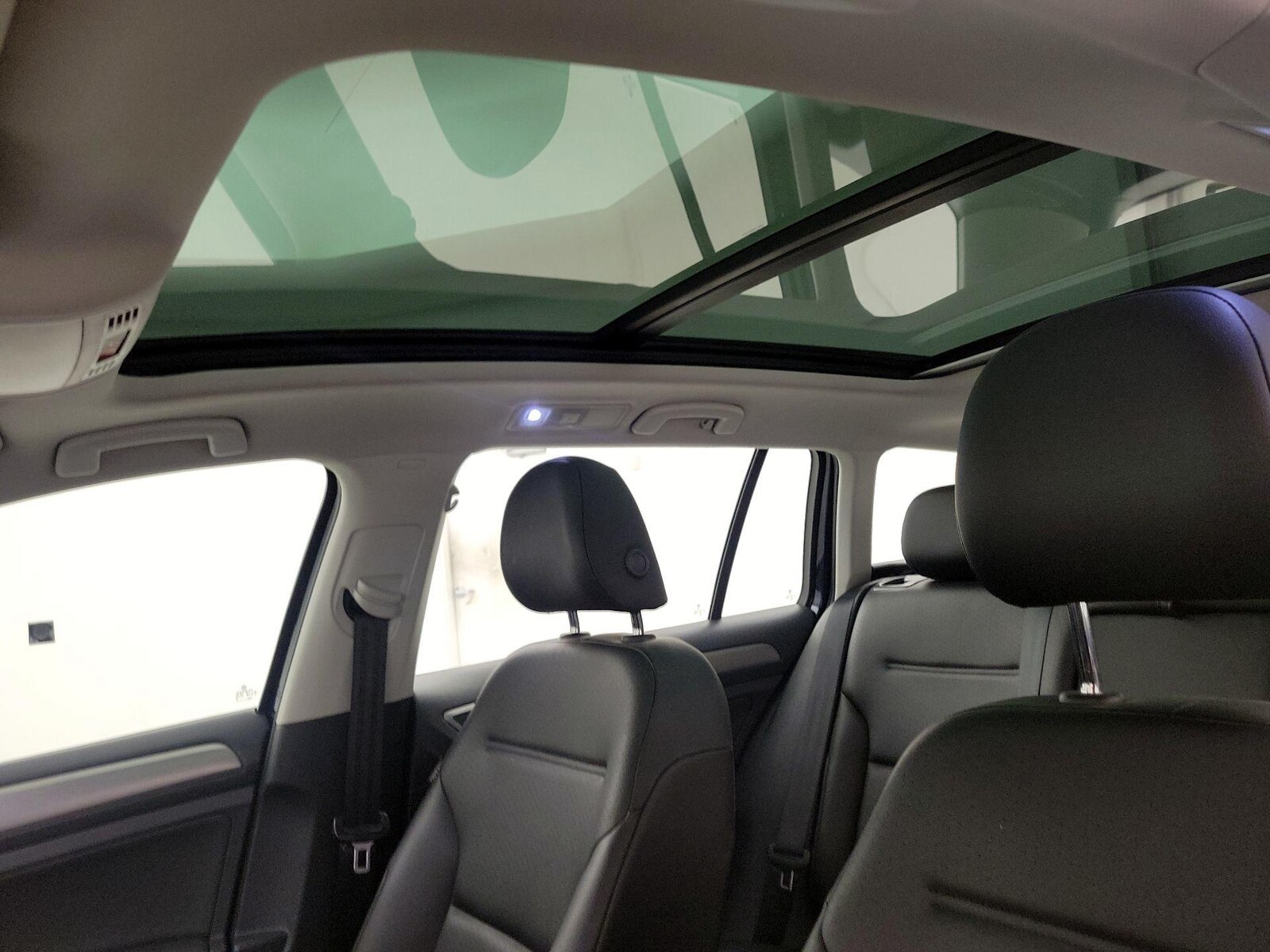 Panoramic Sunroof