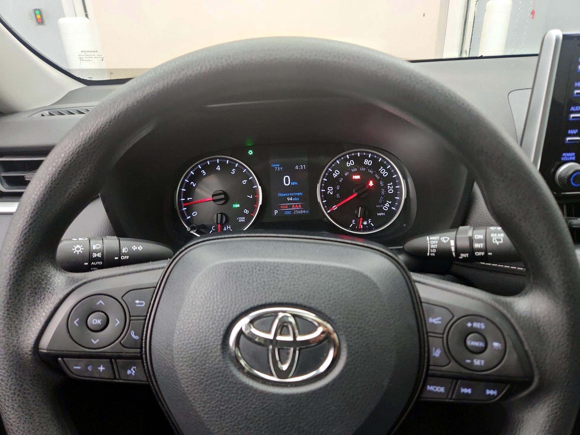 Thumbnail: 2020 Toyota RAV4 - 10