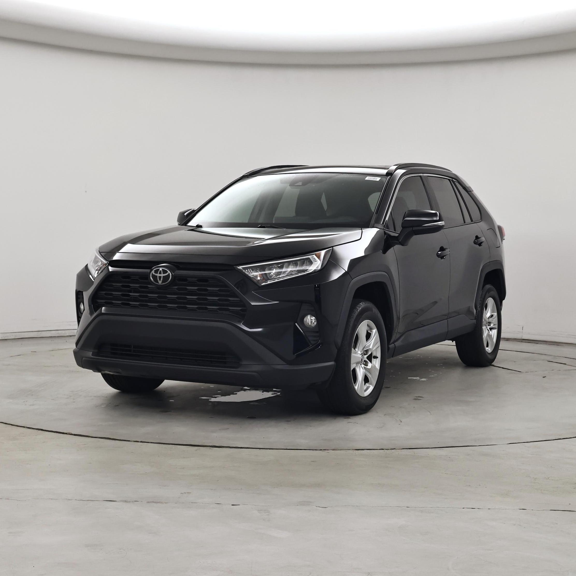 Thumbnail: 2020 Toyota RAV4 - 4