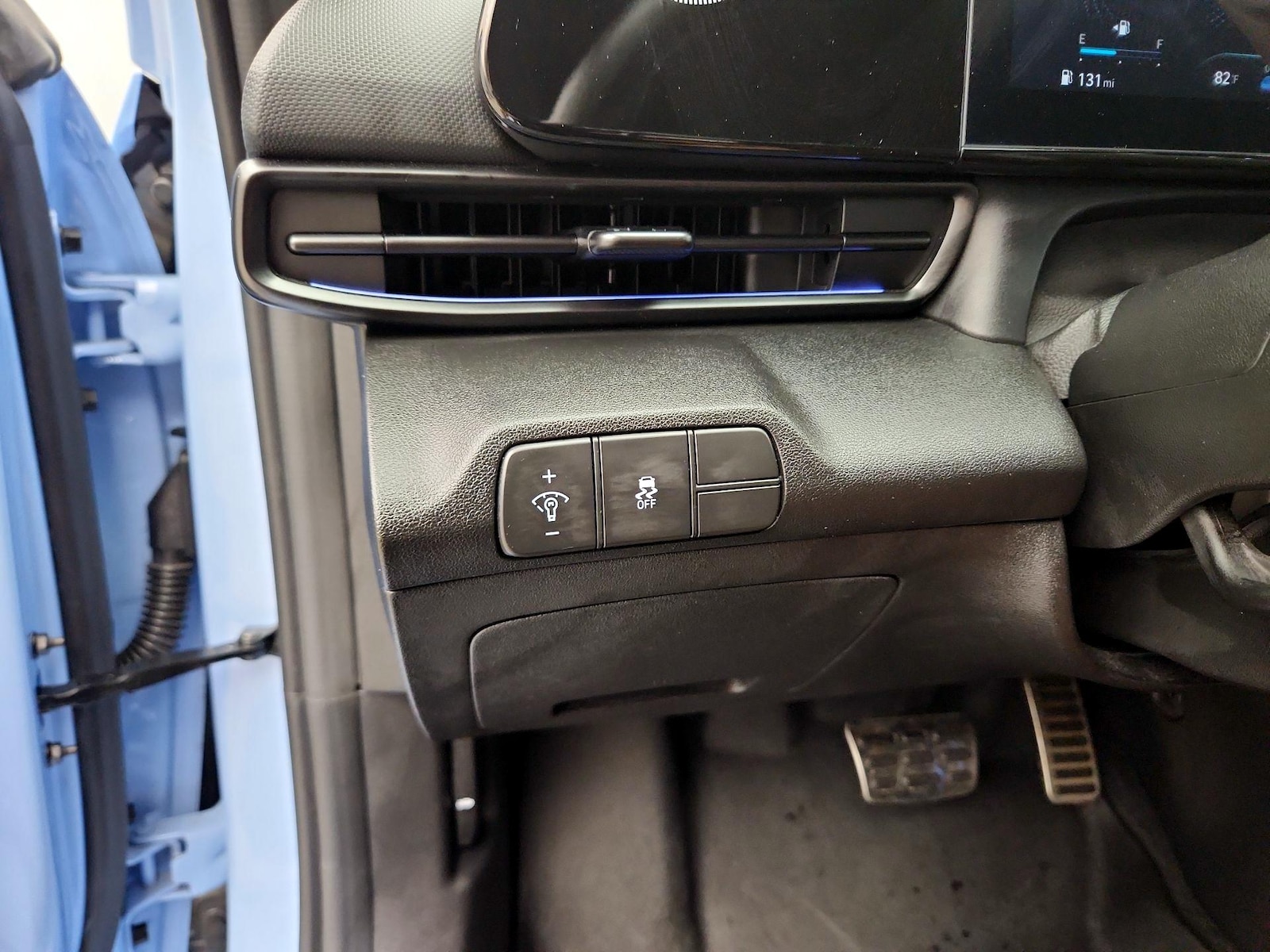 2025 Hyundai Elantra N - Photo 14