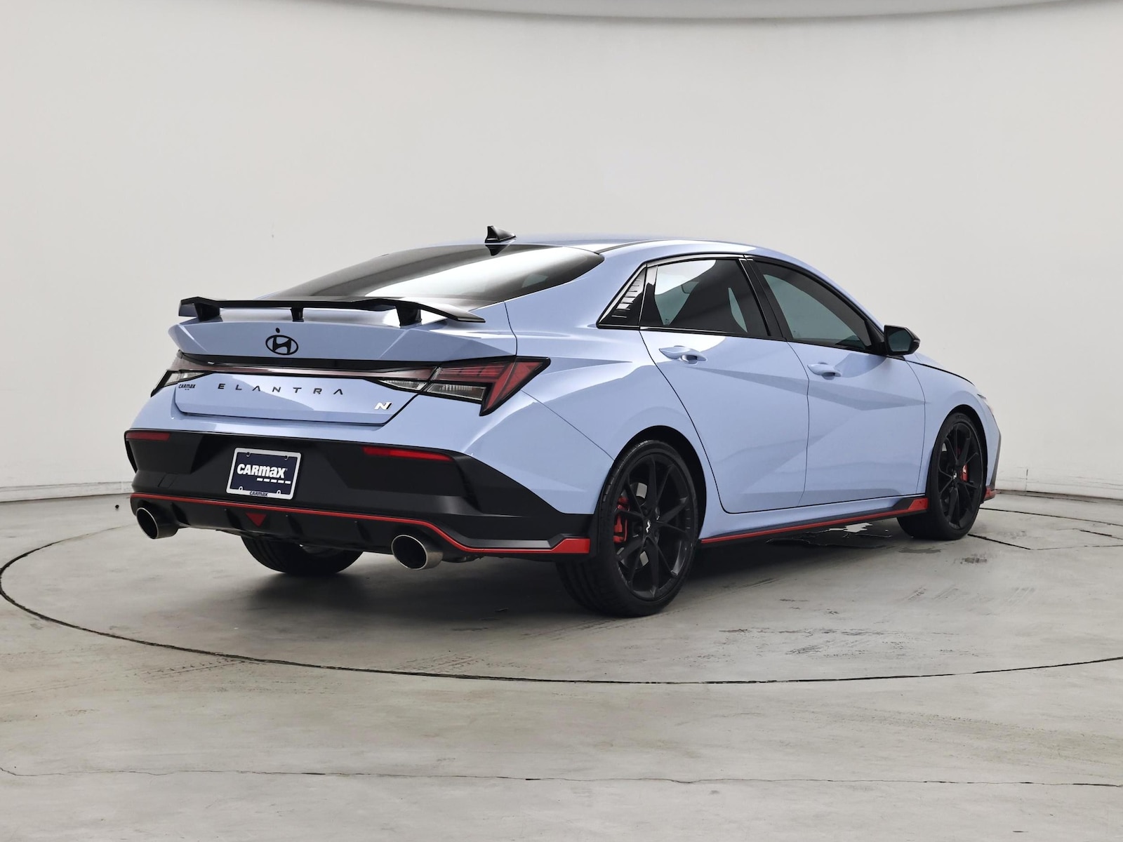 2025 Hyundai Elantra N - Photo 9