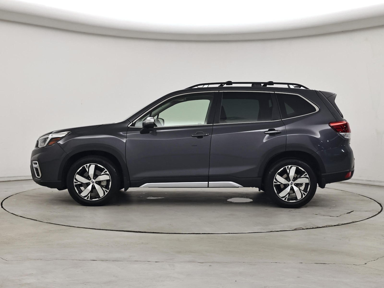 2021 Subaru Forester Touring - Photo 4