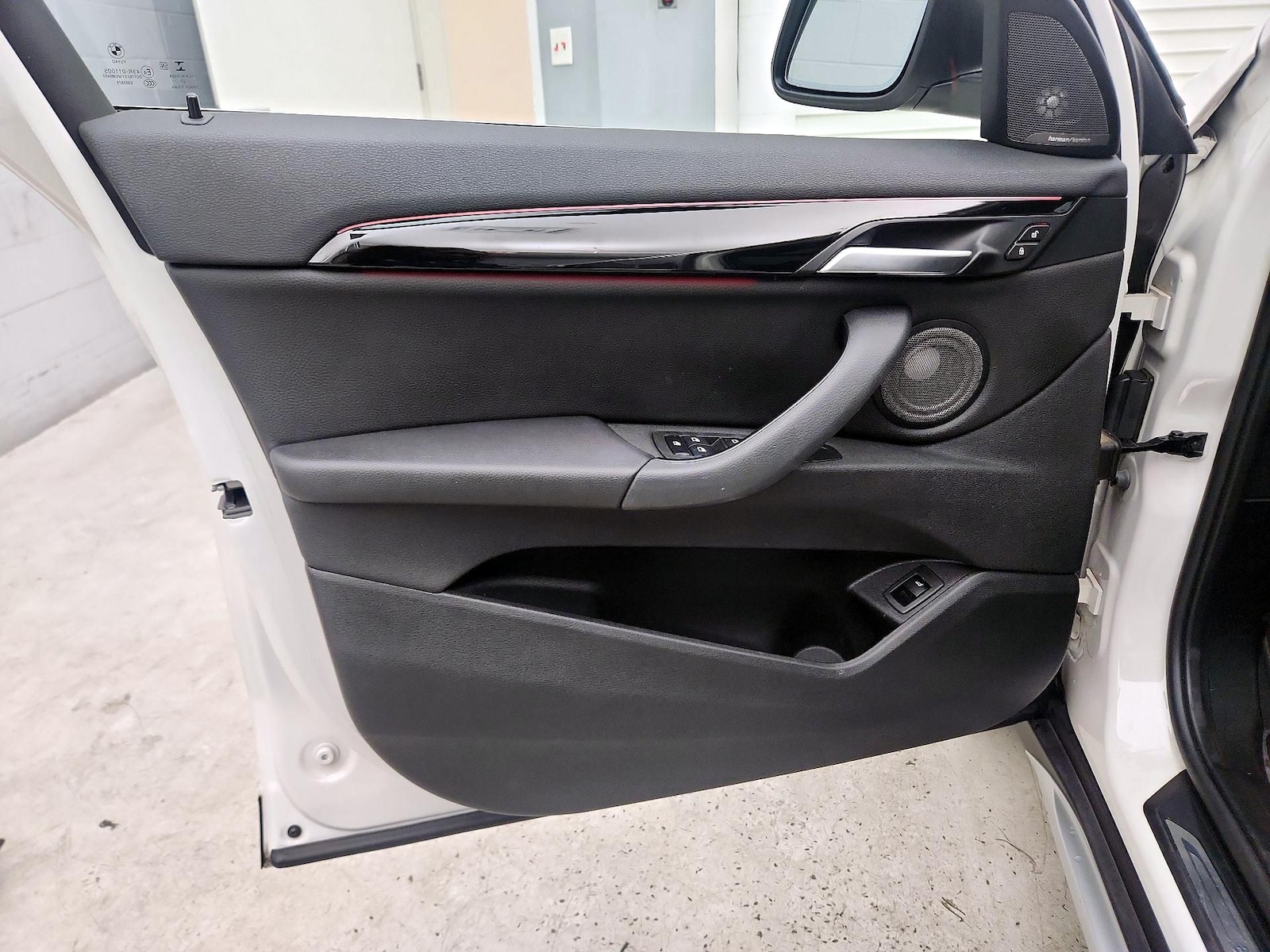 2021 BMW X1 28i - Photo 13
