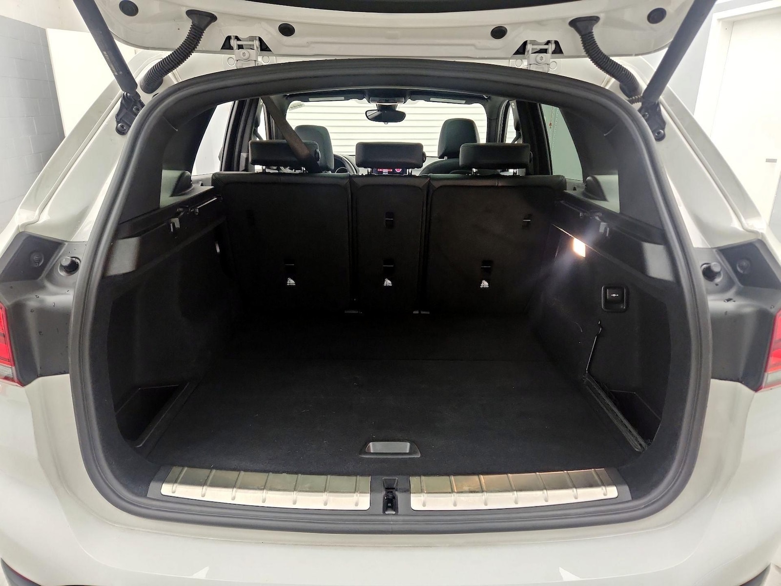2021 BMW X1 28i - Photo 23