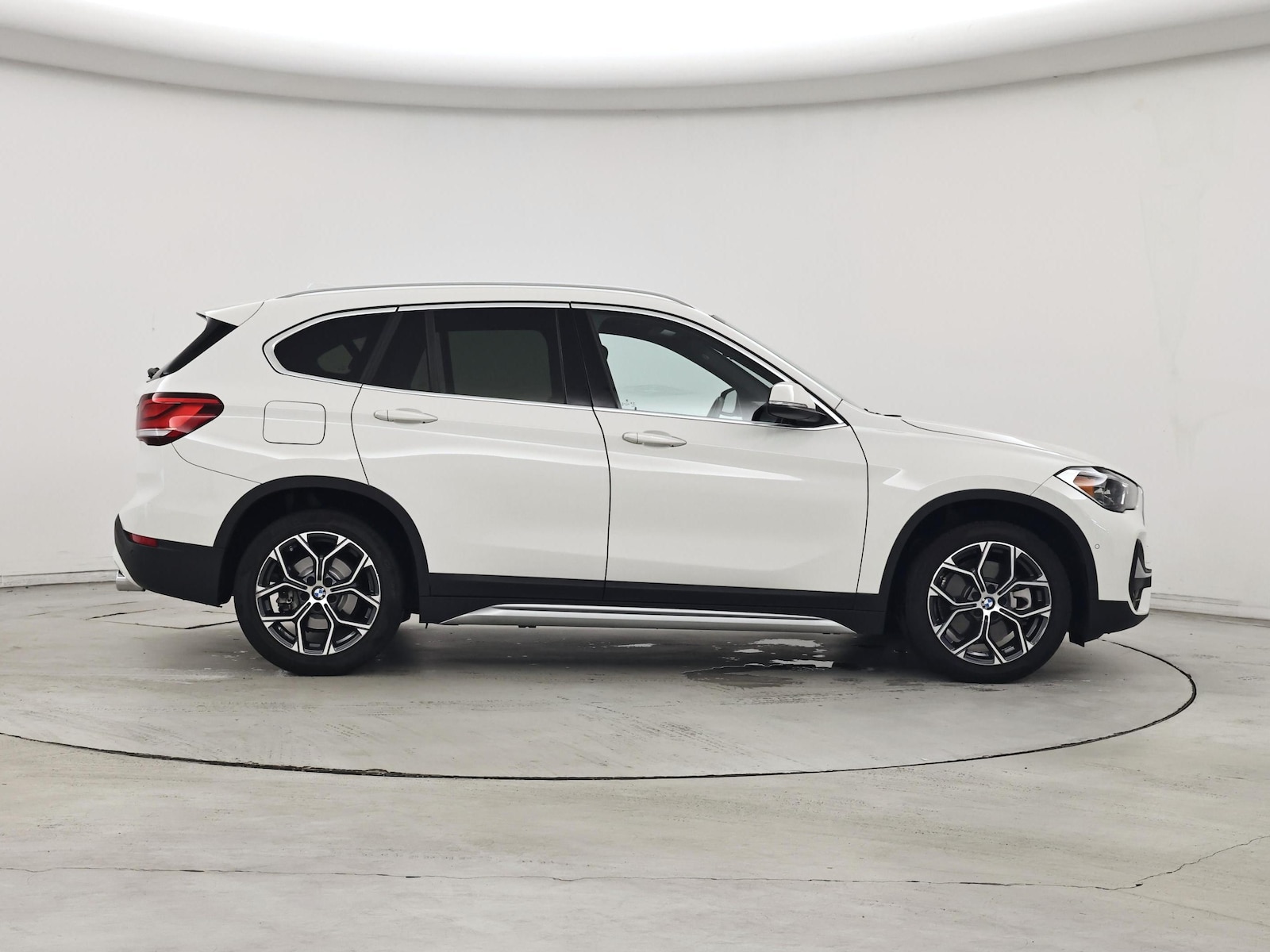 2021 BMW X1 28i - Photo 8