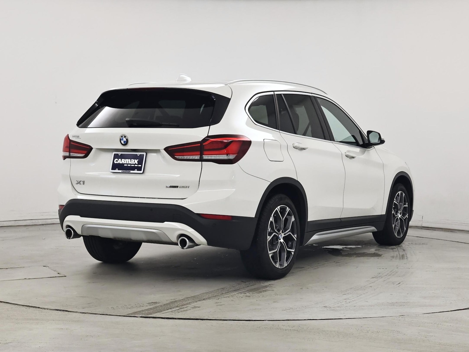 2021 BMW X1 28i - Photo 9