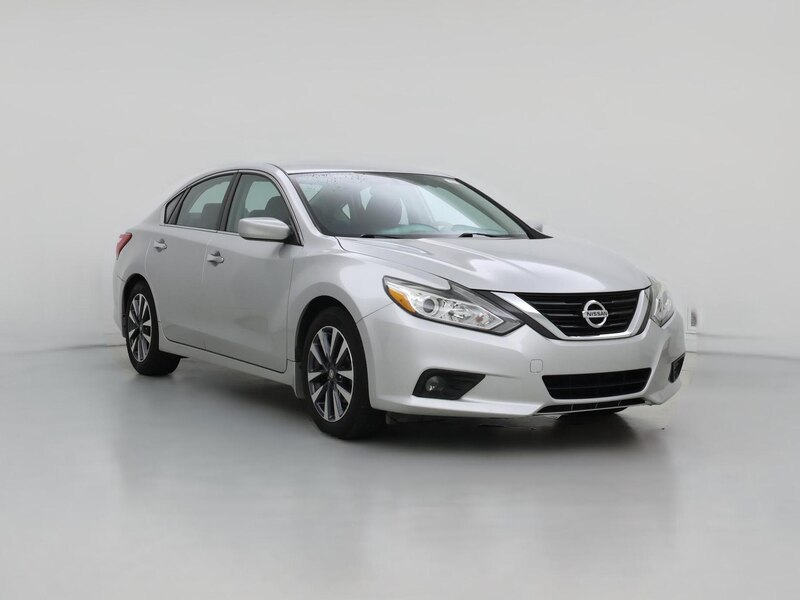2017 Nissan Altima SV