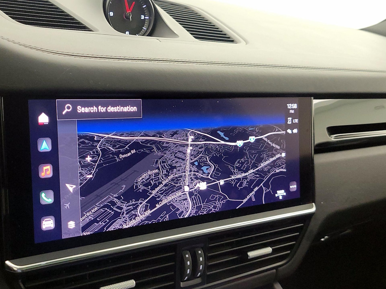 2022 Porsche Cayenne Base - Photo 15