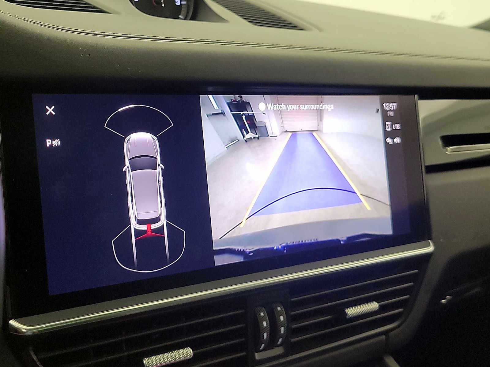 2022 Porsche Cayenne Base - Photo 16