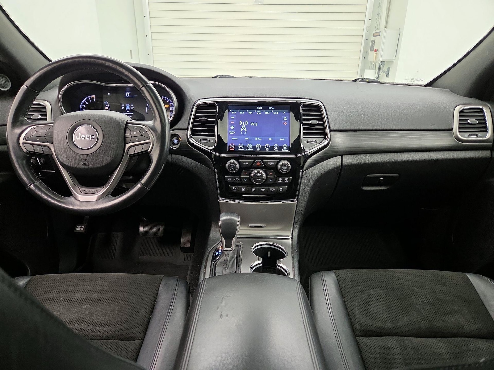 2020 Jeep Grand Cherokee North Edition - Photo 10