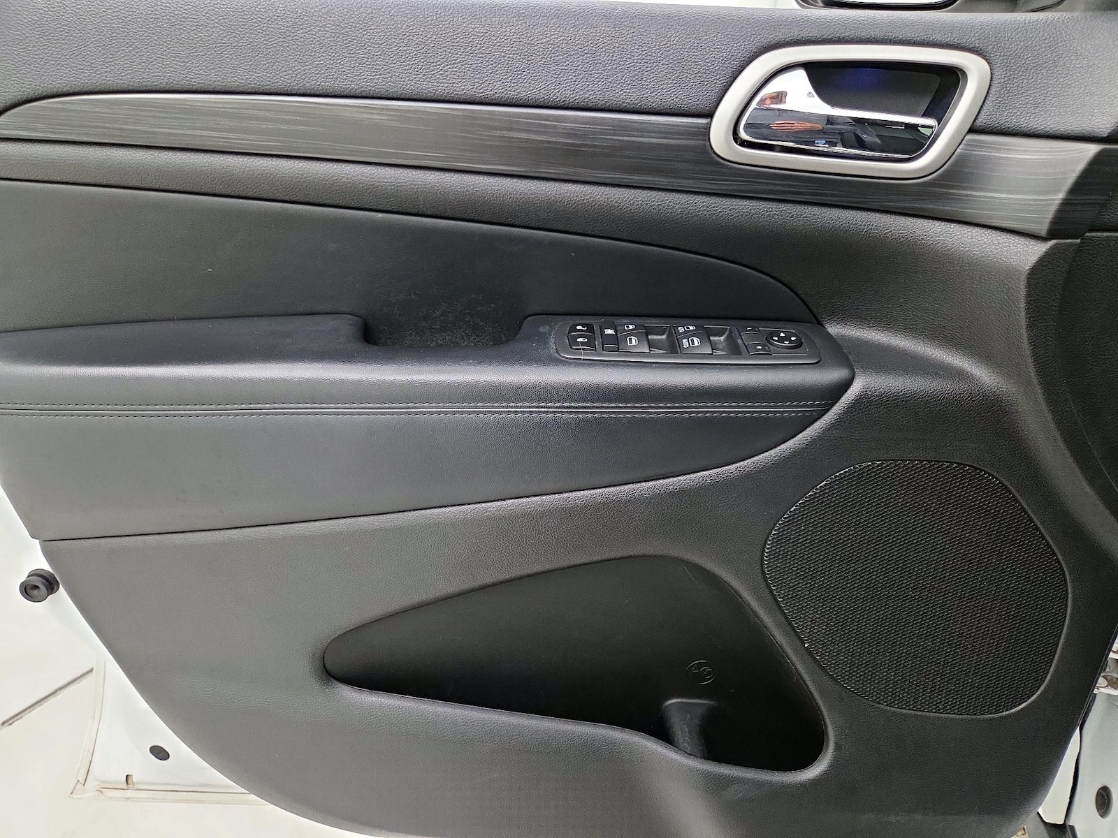 2020 Jeep Grand Cherokee North Edition - Photo 13