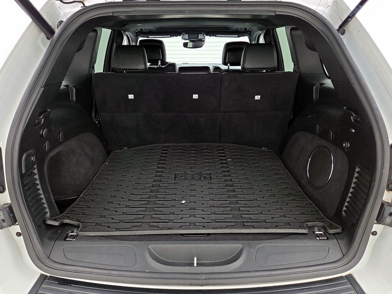 2020 Jeep Grand Cherokee North Edition - Photo 23