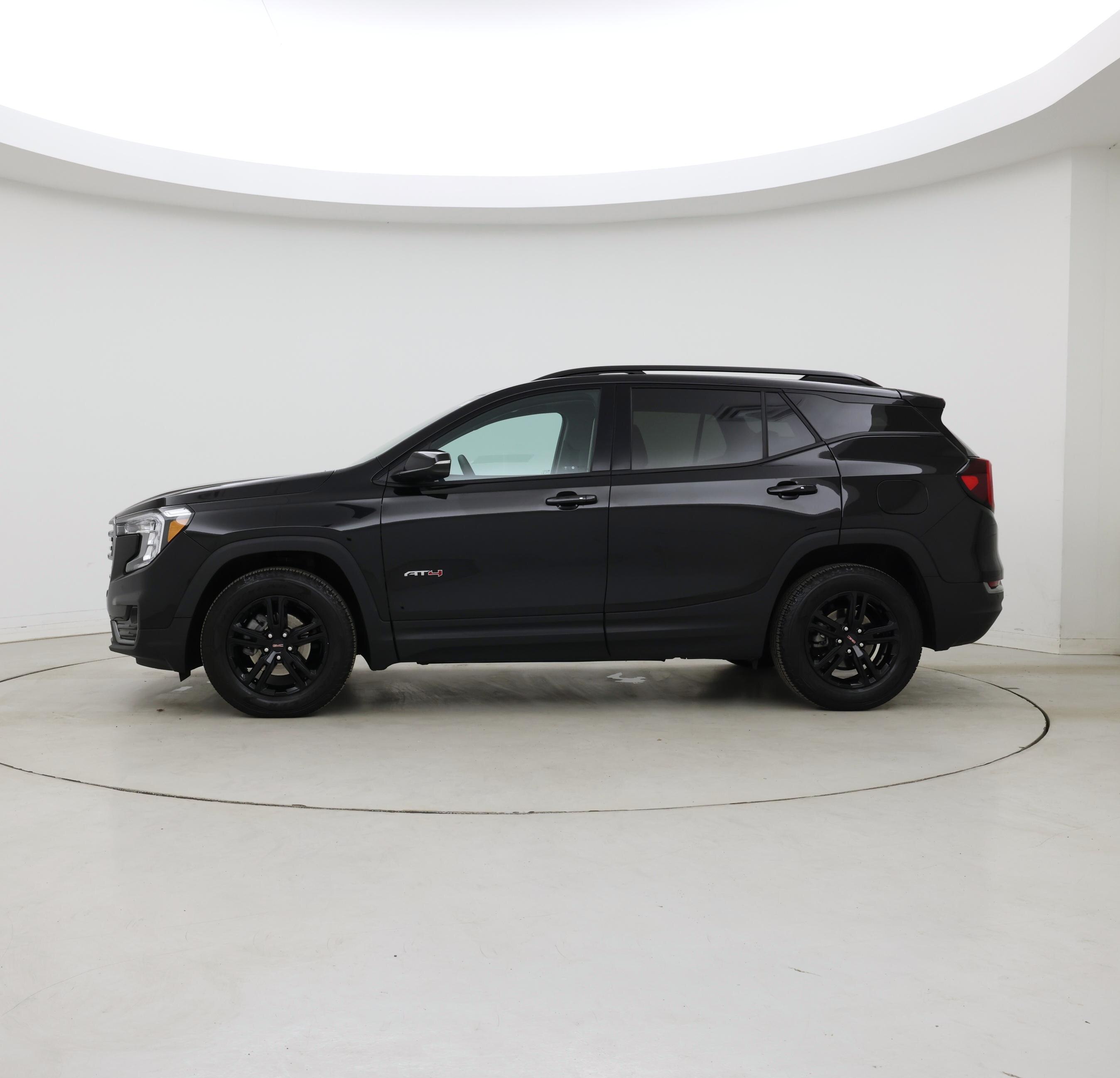 Thumbnail: 2024 GMC Terrain - 3